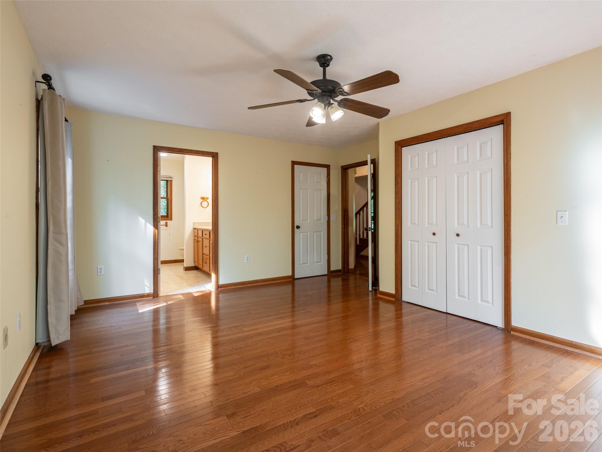 12 Howling Waite Ridge — Candler