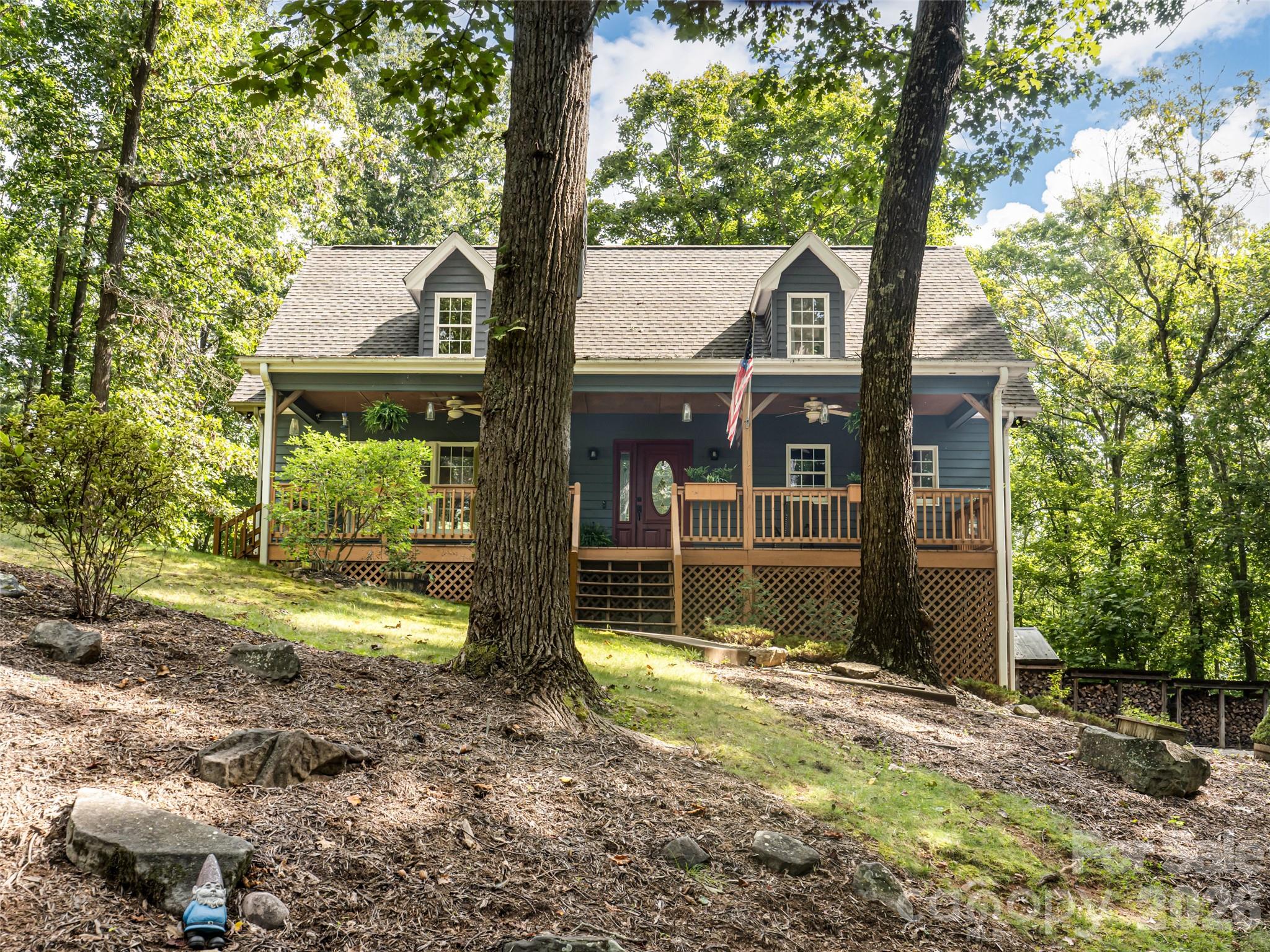 12 Howling Waite Ridge — Candler