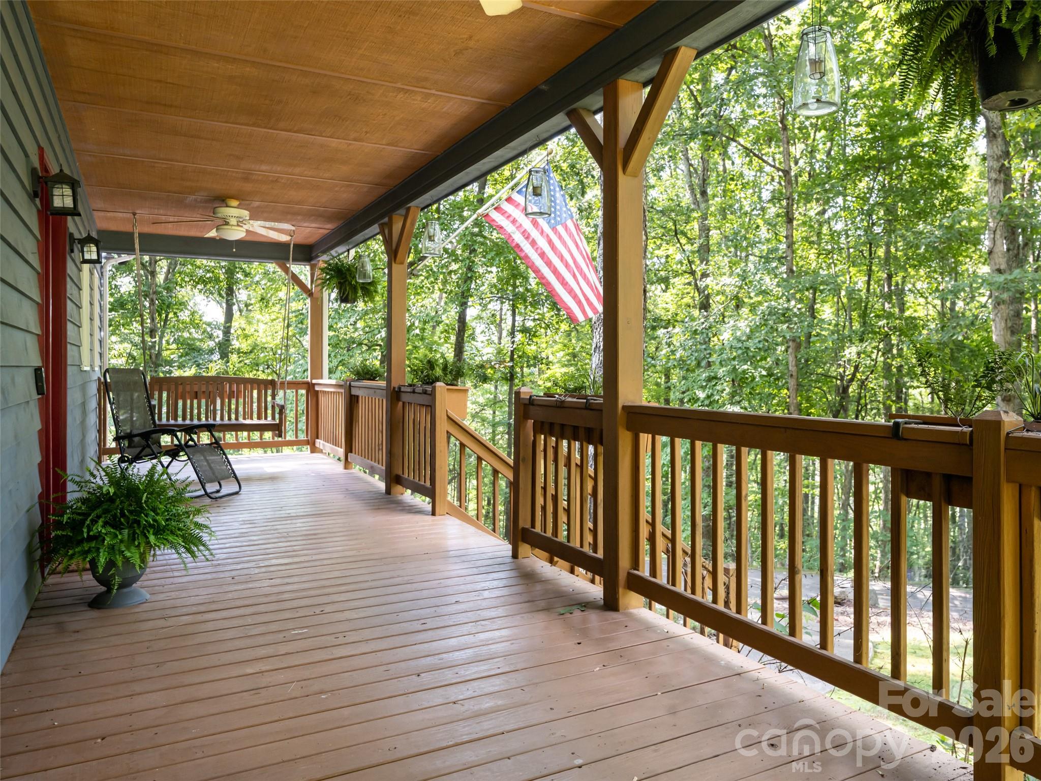 12 Howling Waite Ridge — Candler