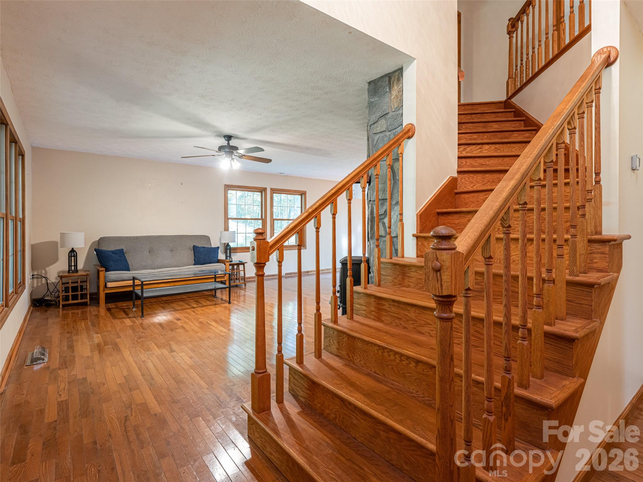 12 Howling Waite Ridge — Candler