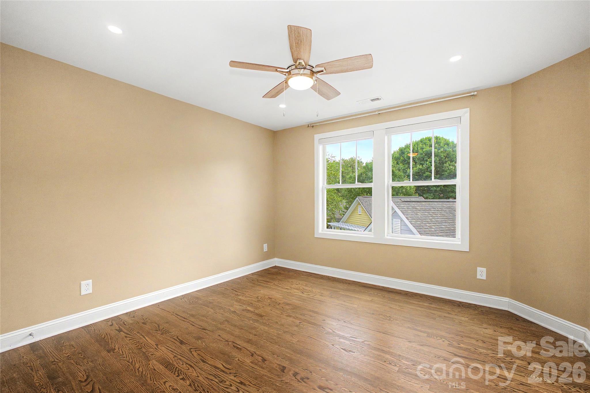 10020 Vanguard Parkway — Huntersville