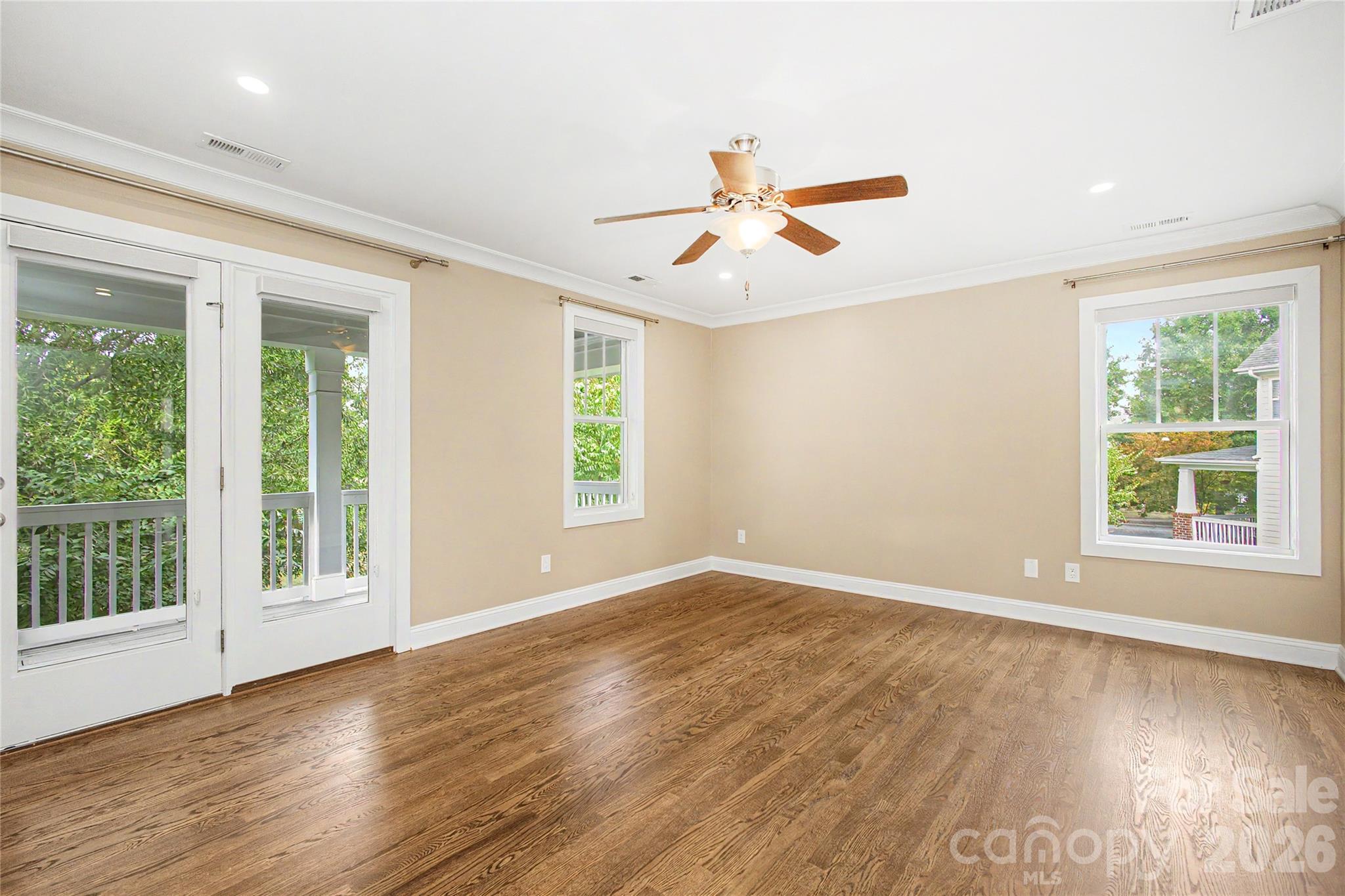 10020 Vanguard Parkway — Huntersville