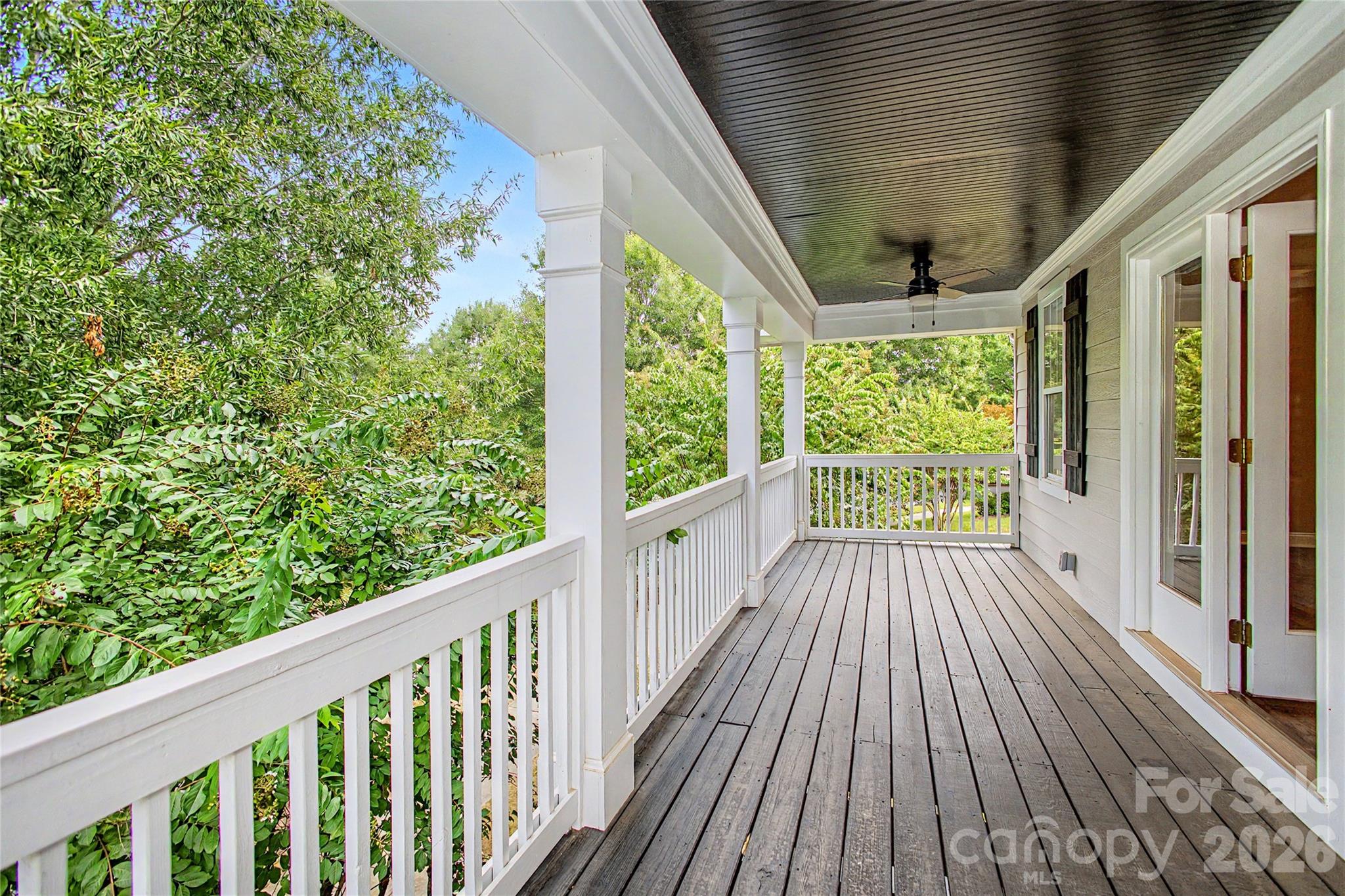 10020 Vanguard Parkway — Huntersville