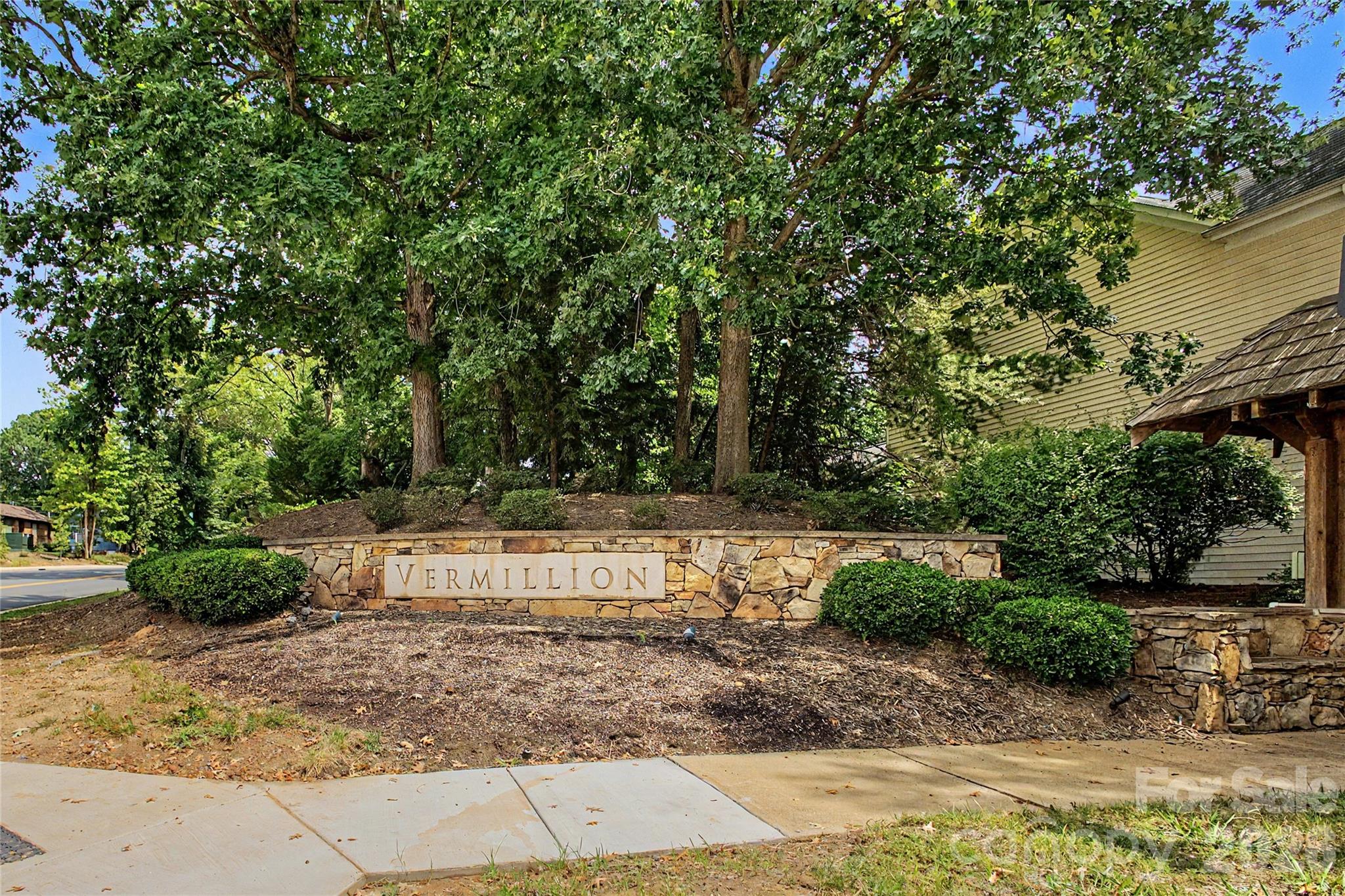 10020 Vanguard Parkway — Huntersville