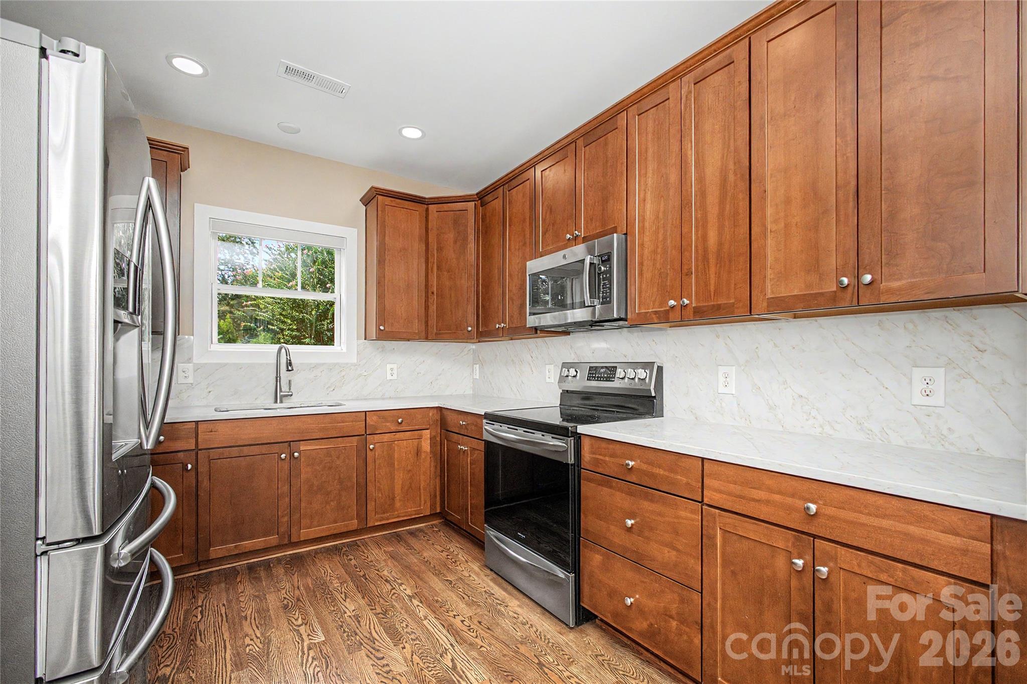 10020 Vanguard Parkway — Huntersville