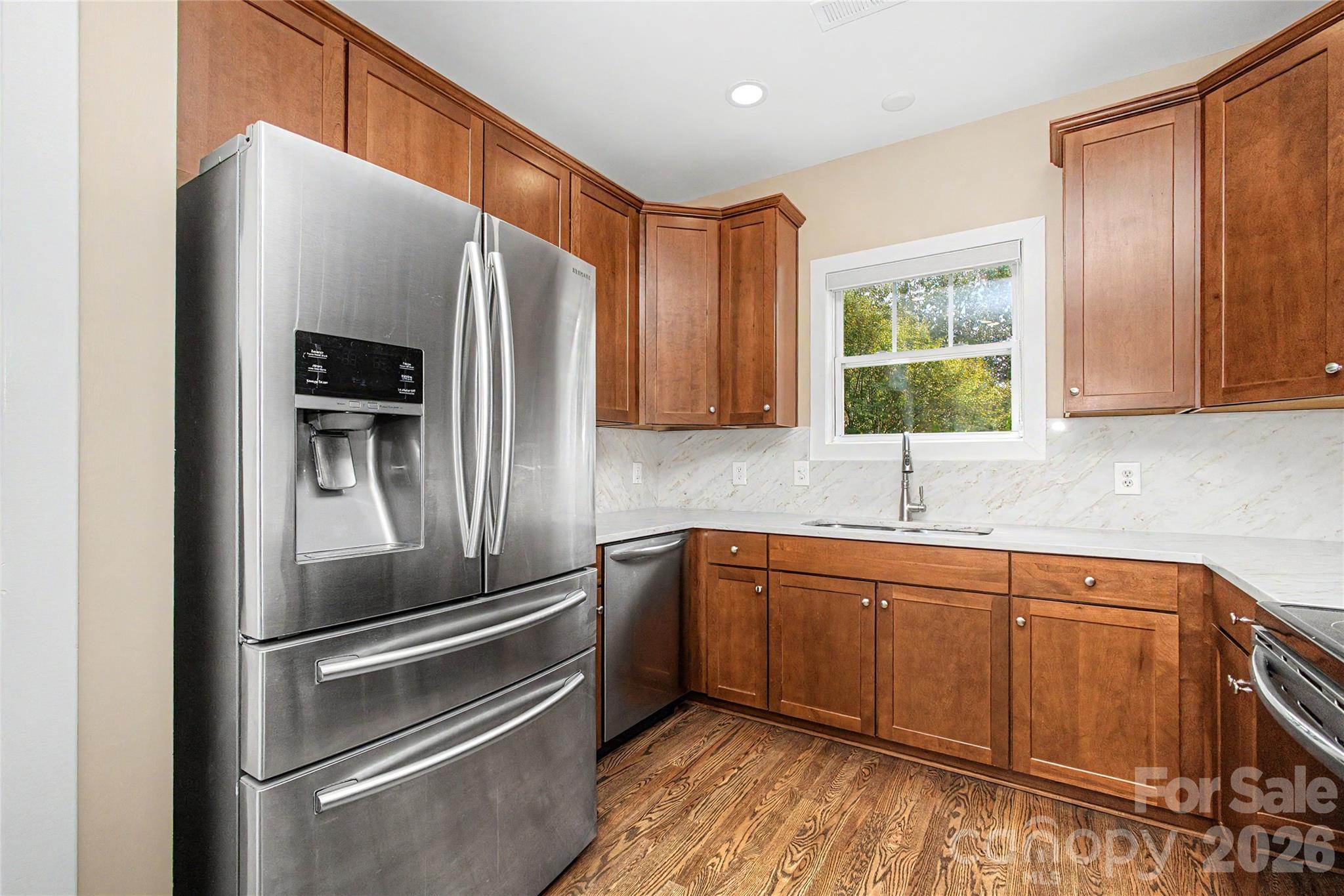 10020 Vanguard Parkway — Huntersville