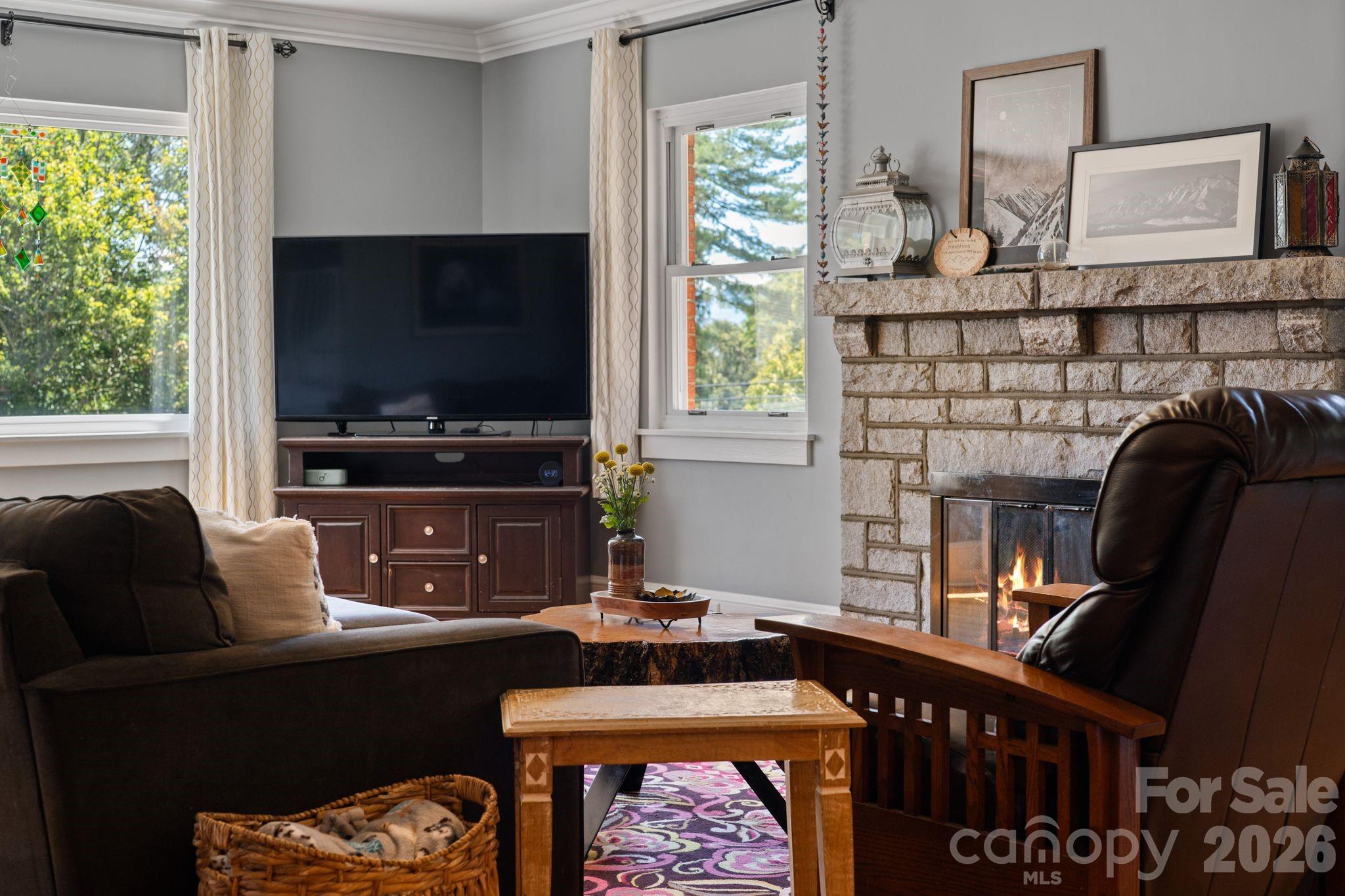 348 Beaucatcher Road — Asheville