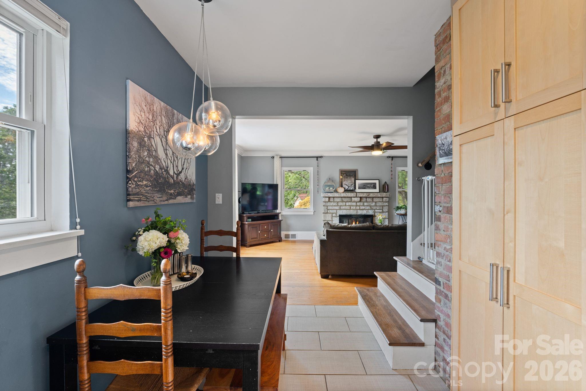 348 Beaucatcher Road — Asheville
