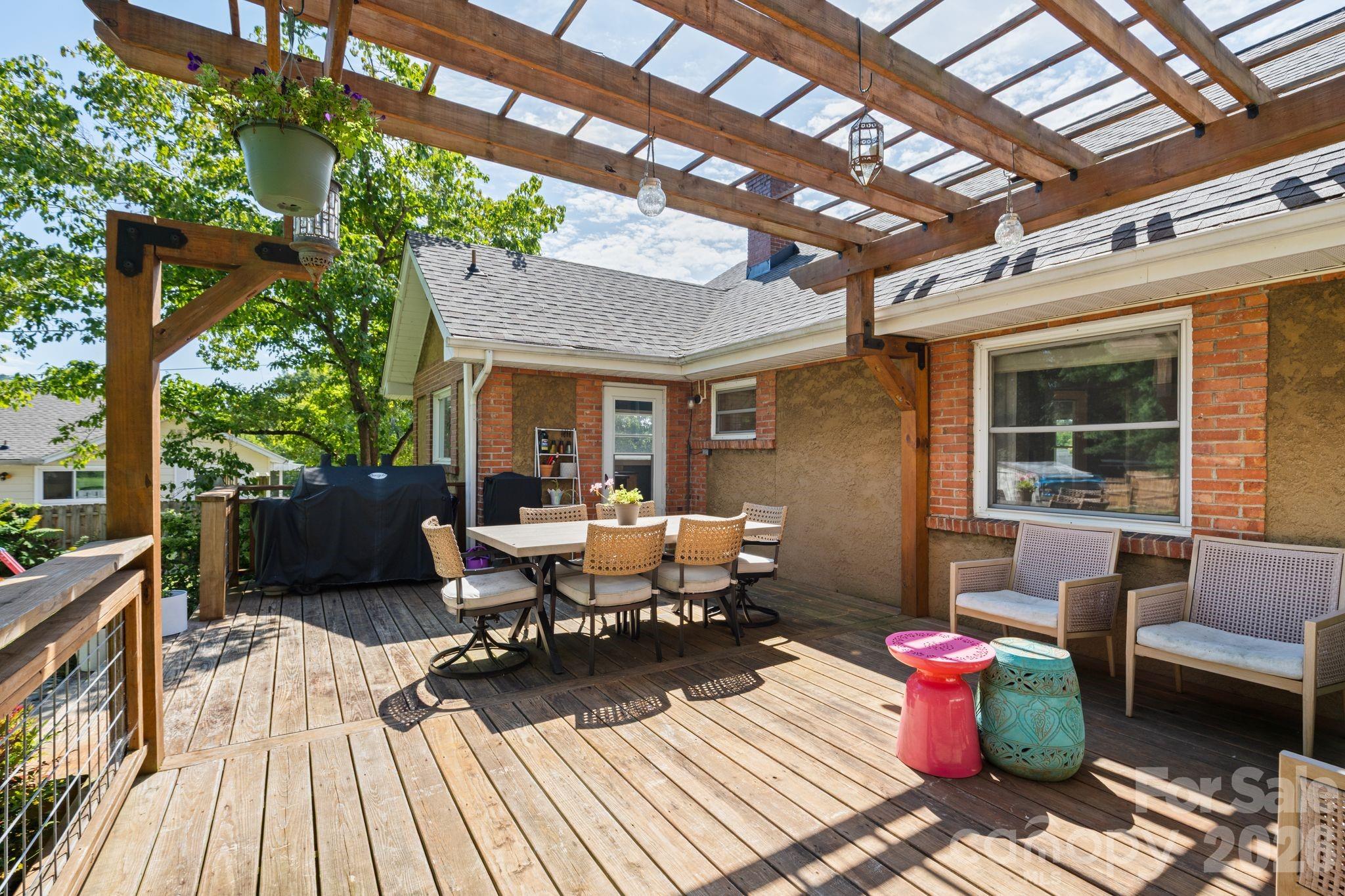348 Beaucatcher Road — Asheville