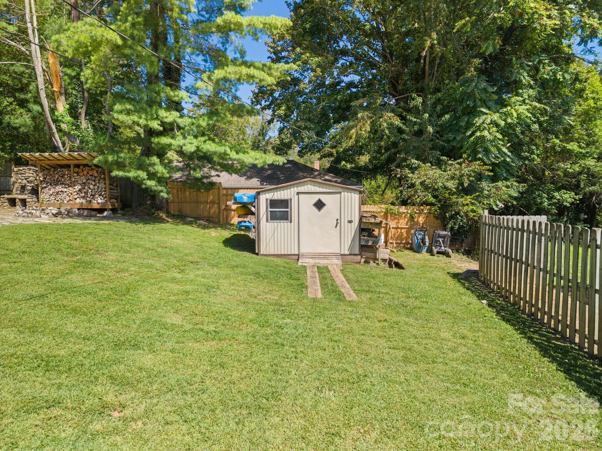 348 Beaucatcher Road — Asheville