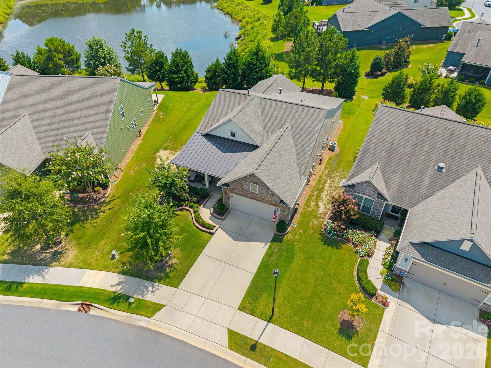 738 Peach Valley Lane — Fort Mill