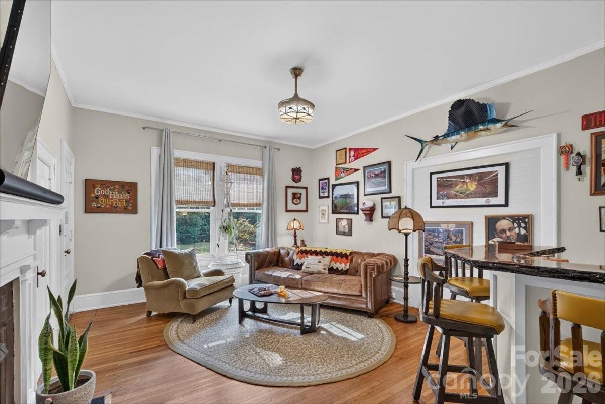 1035 S Belvedere Avenue — Gastonia