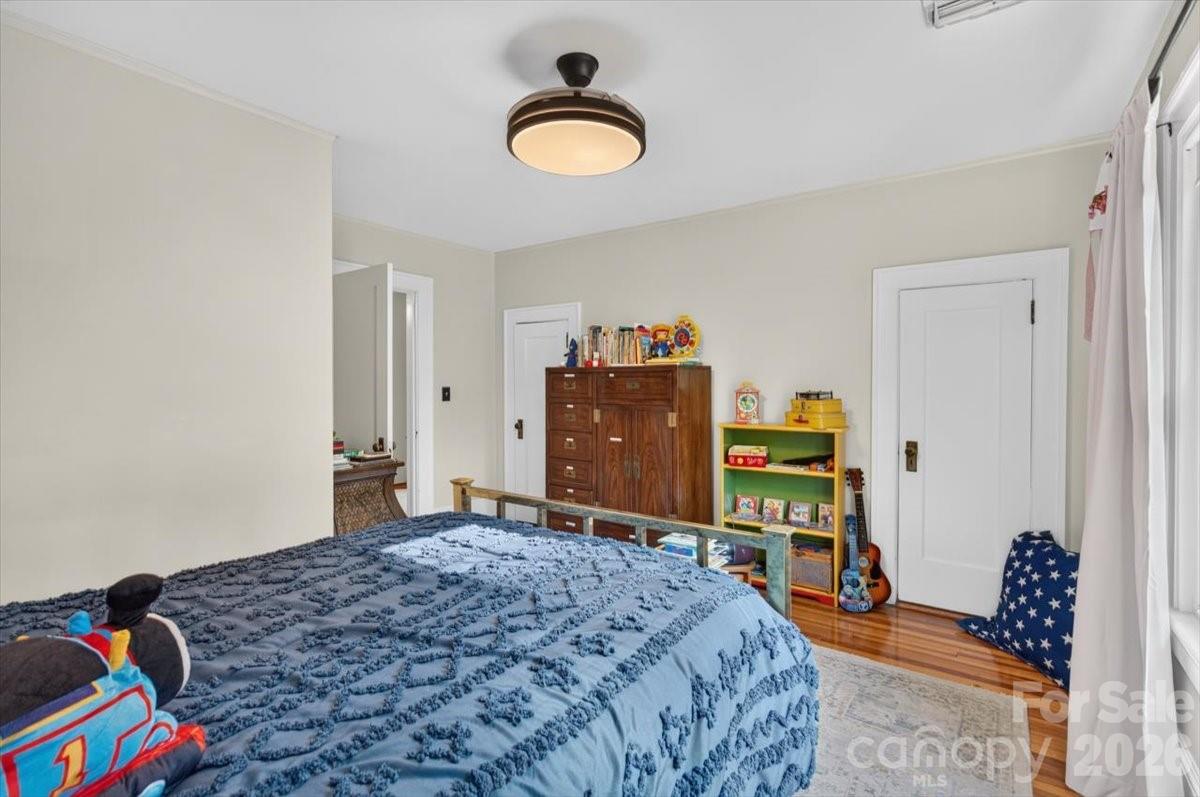 1035 S Belvedere Avenue — Gastonia