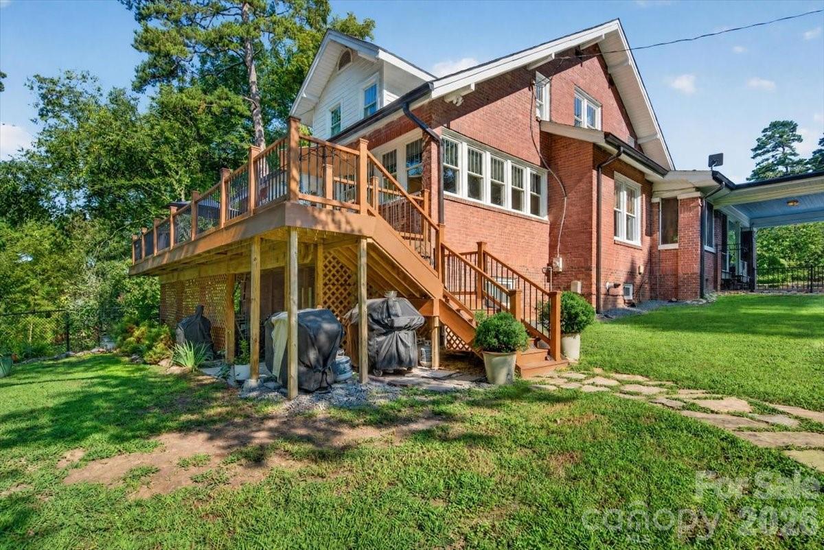 1035 S Belvedere Avenue — Gastonia