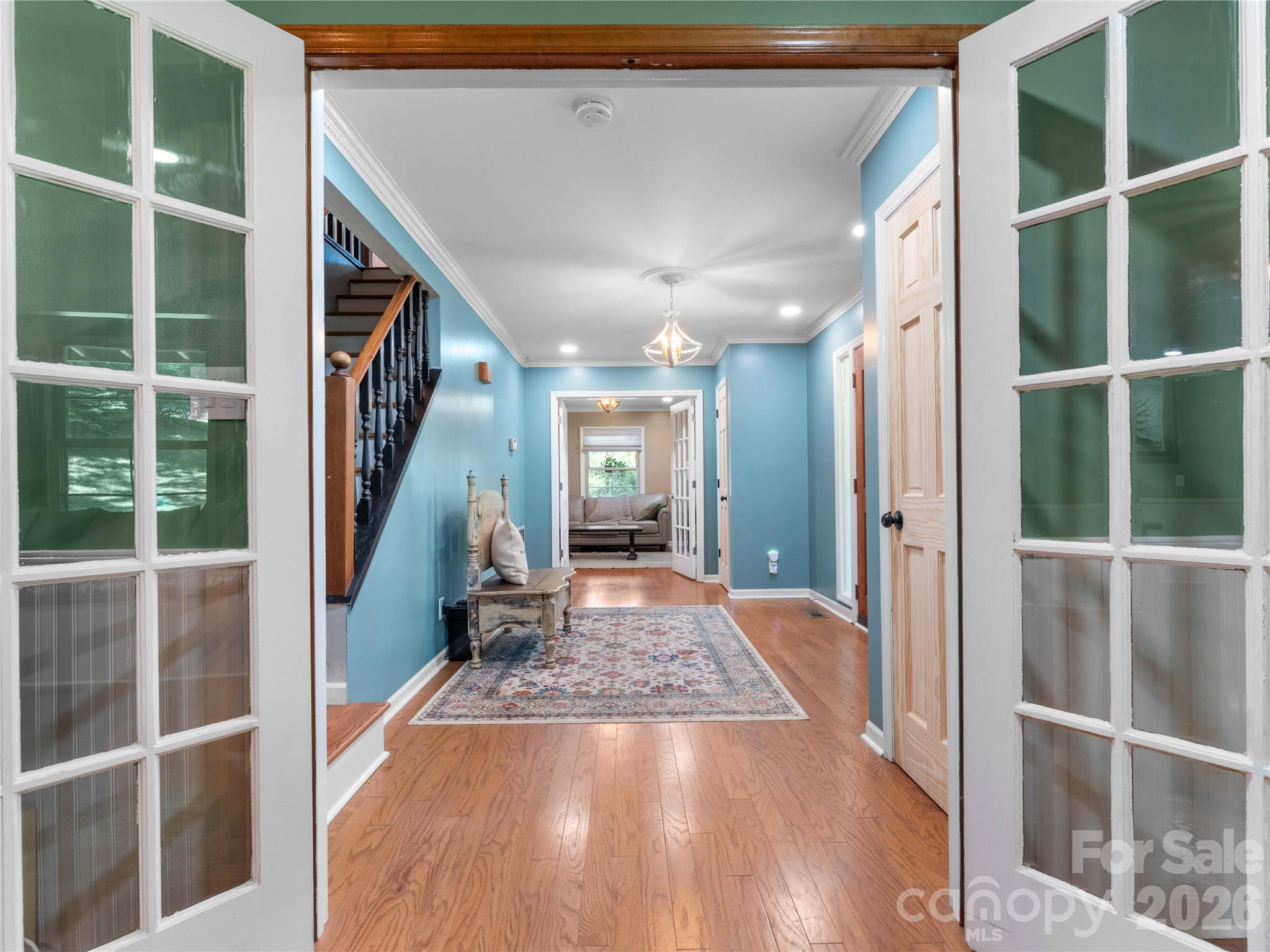 121 Churchill Downs Drive — Fairview