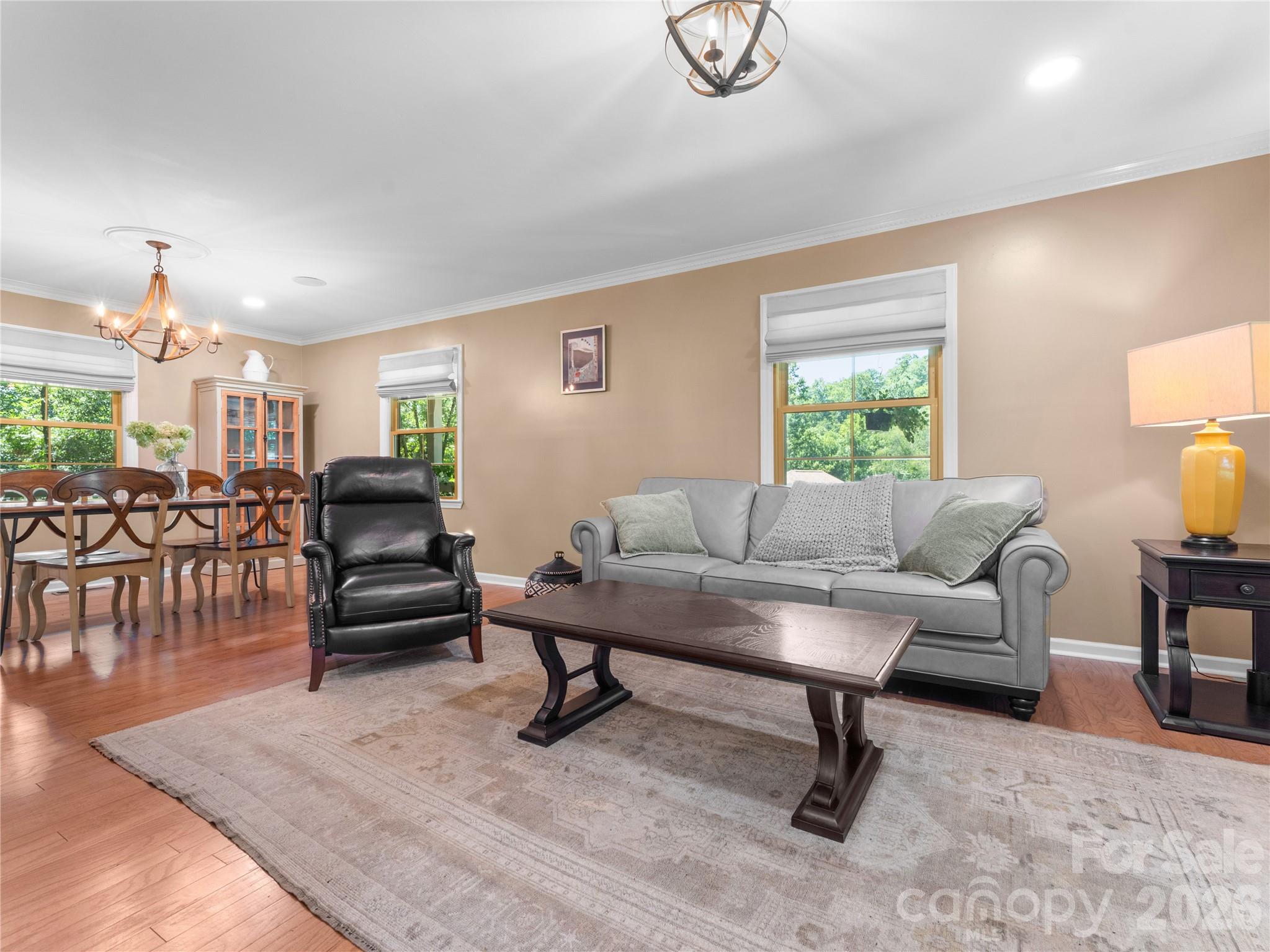 121 Churchill Downs Drive — Fairview