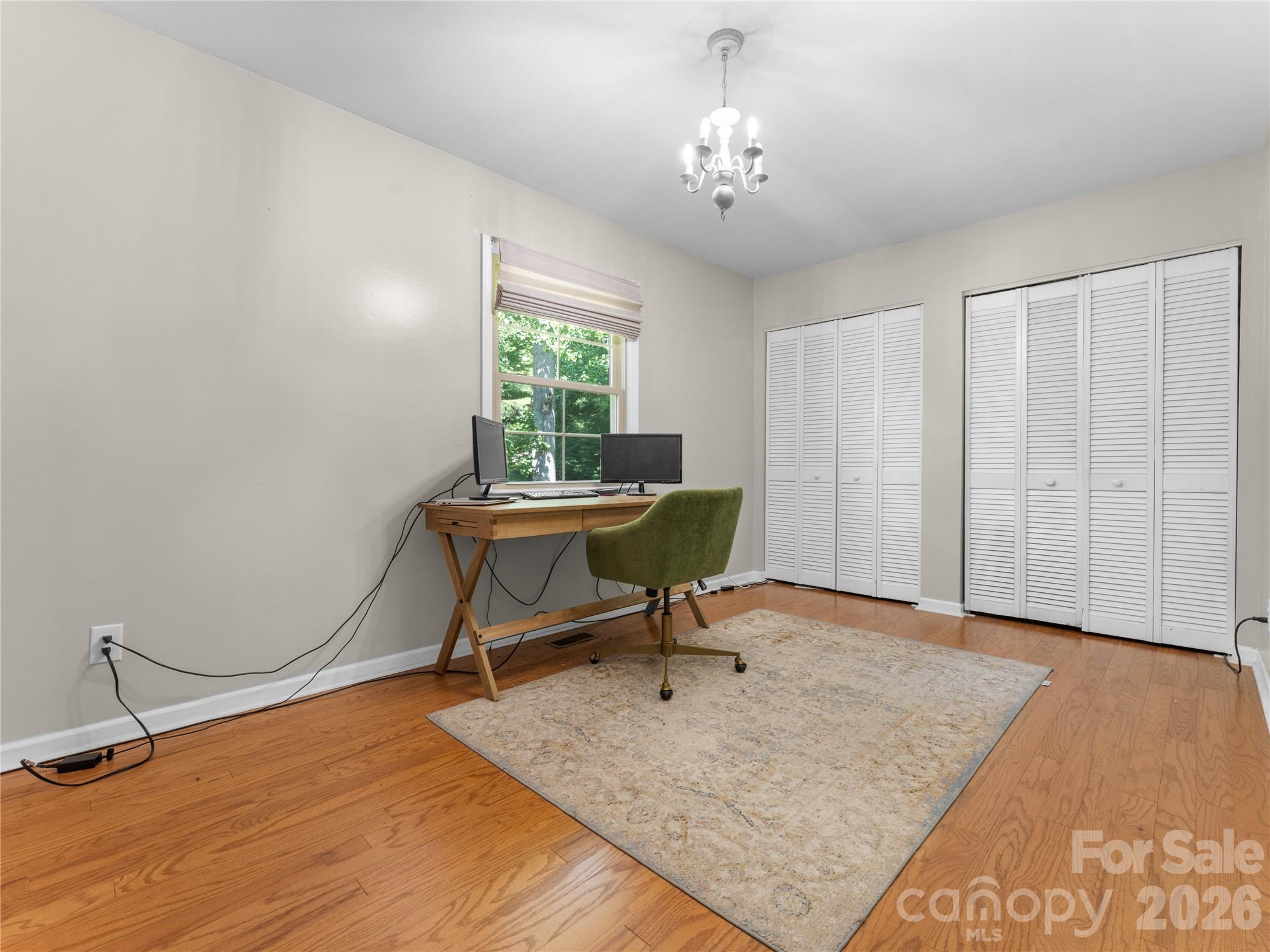 121 Churchill Downs Drive — Fairview
