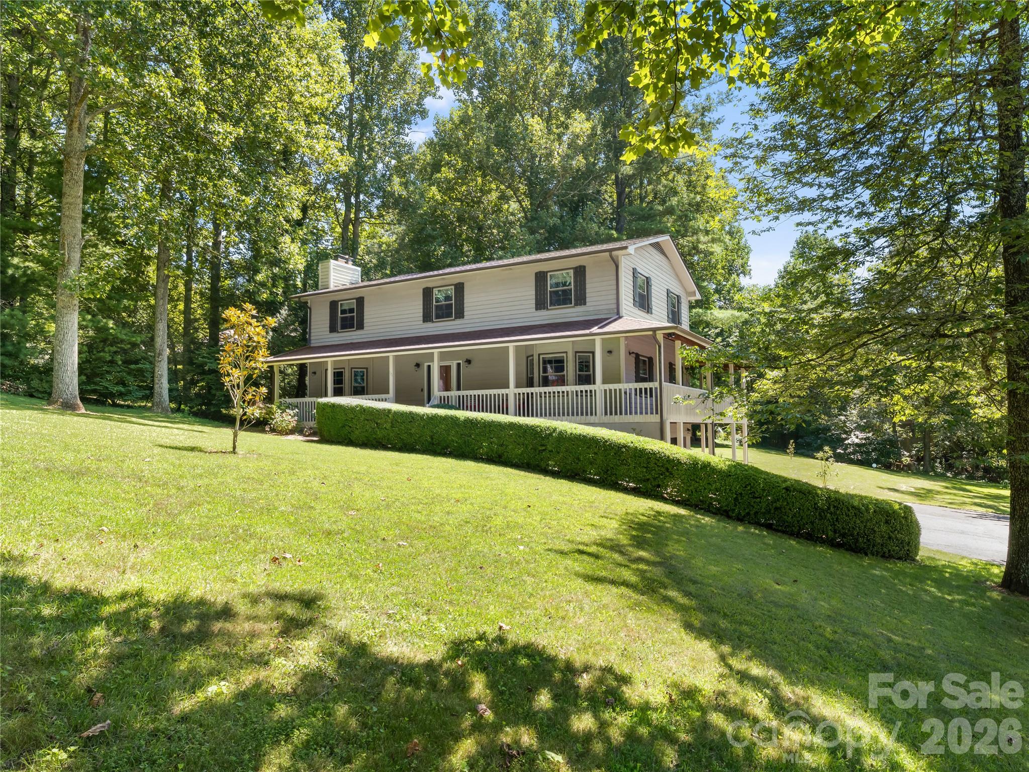 121 Churchill Downs Drive — Fairview