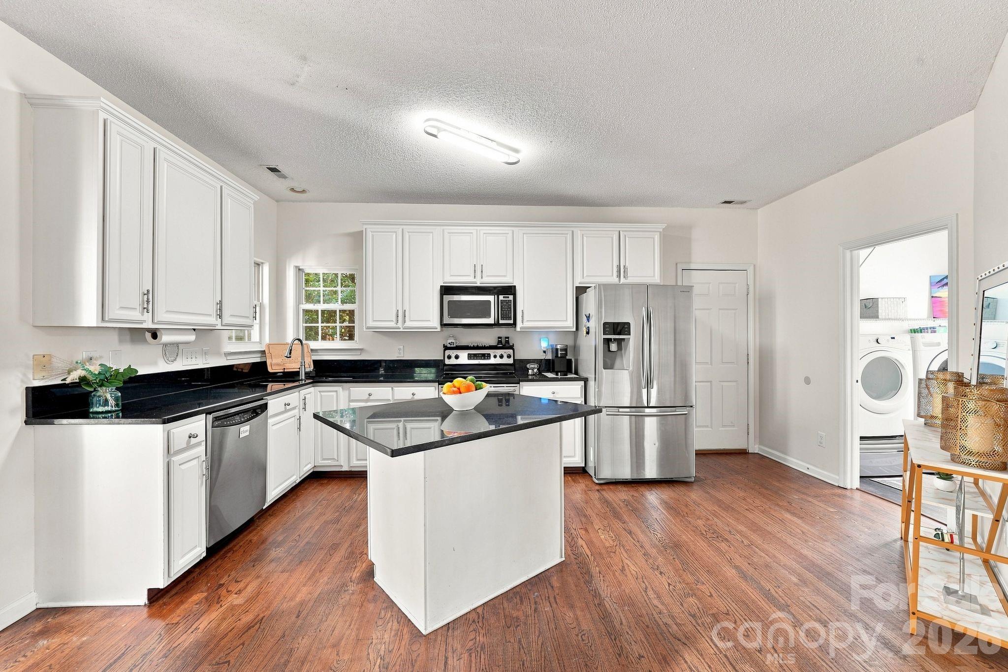 104 Oak Grove Court — Fort Mill