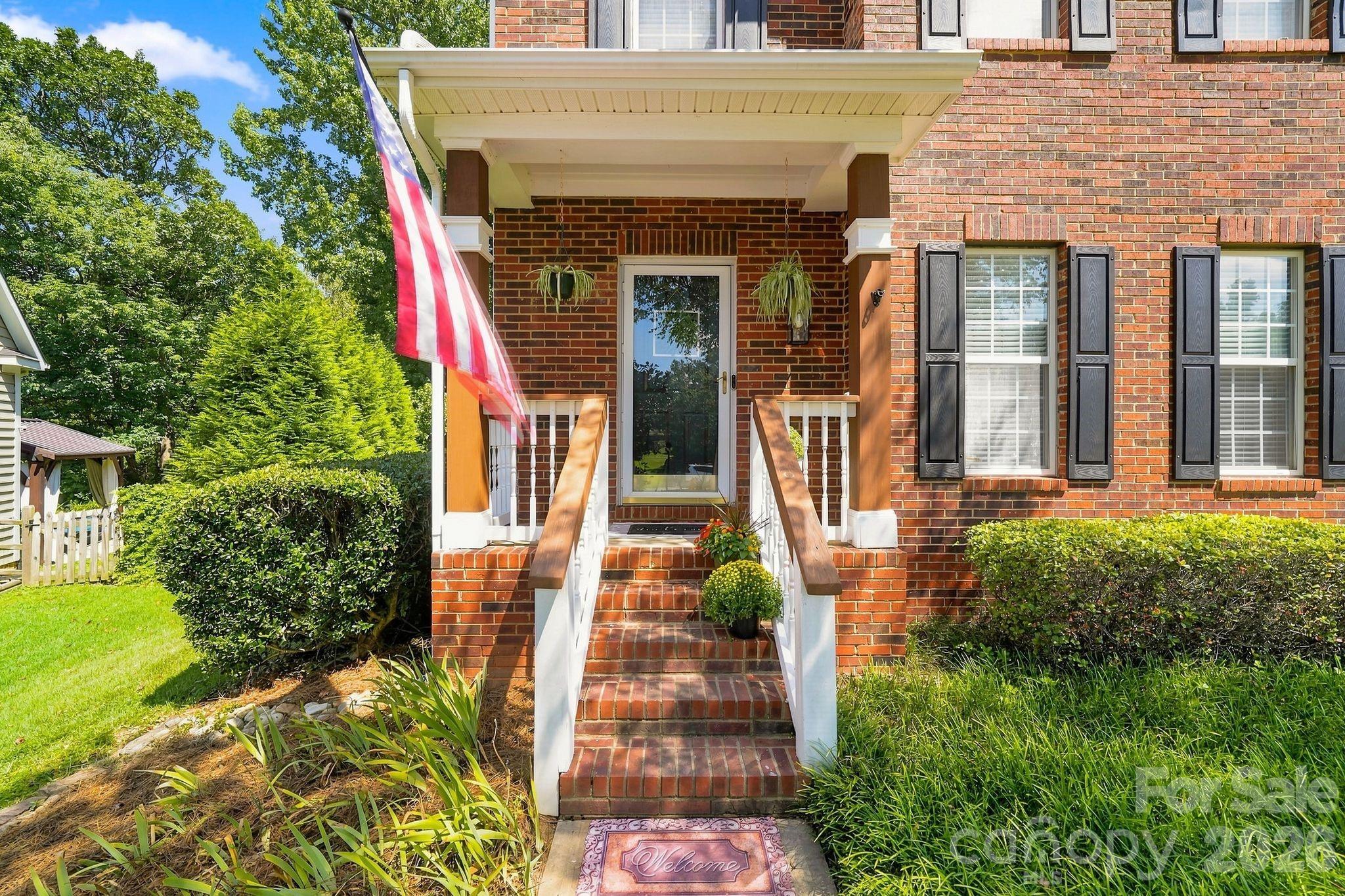 104 Oak Grove Court — Fort Mill