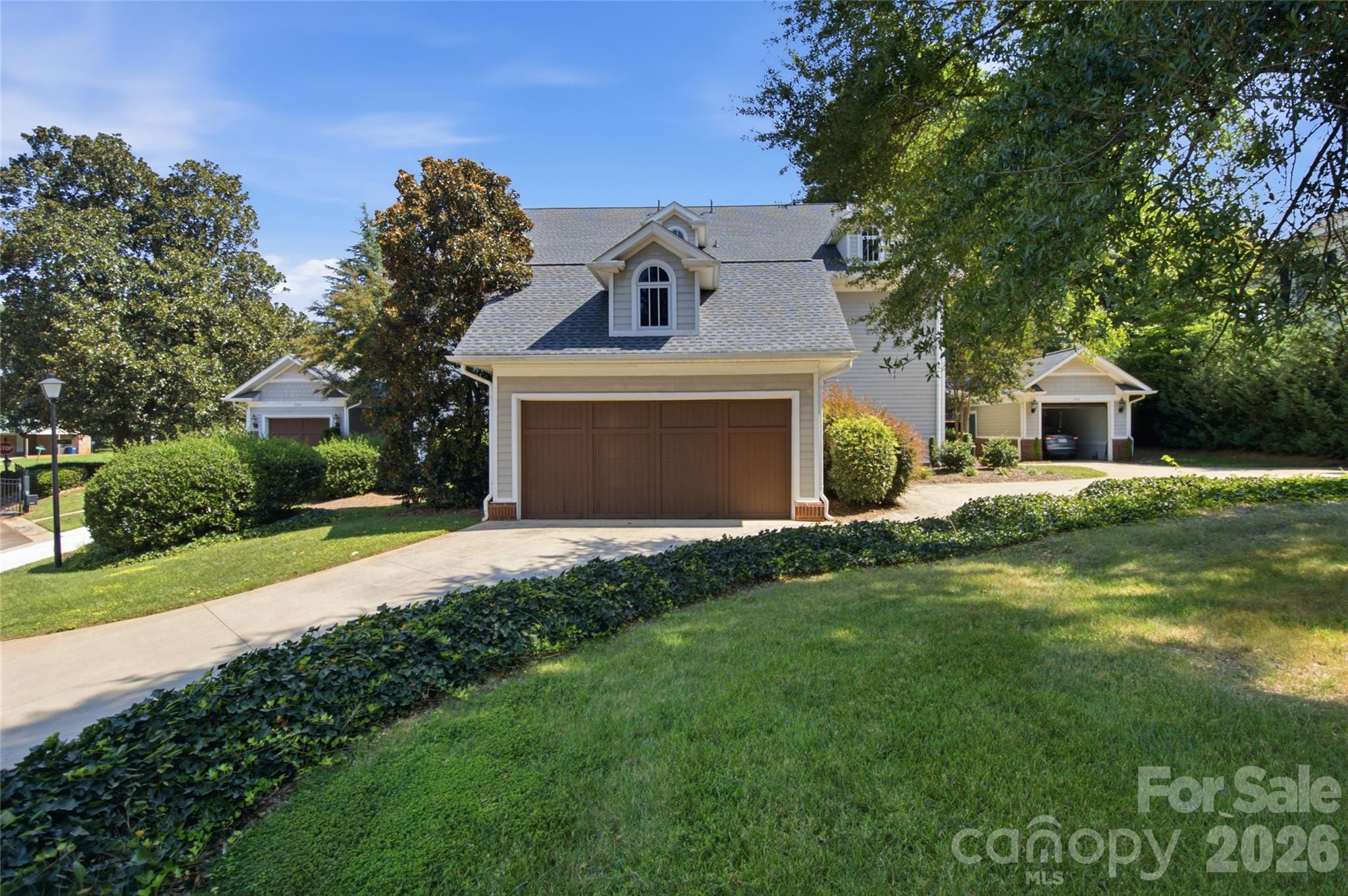 1056 The Glen Street — Statesville