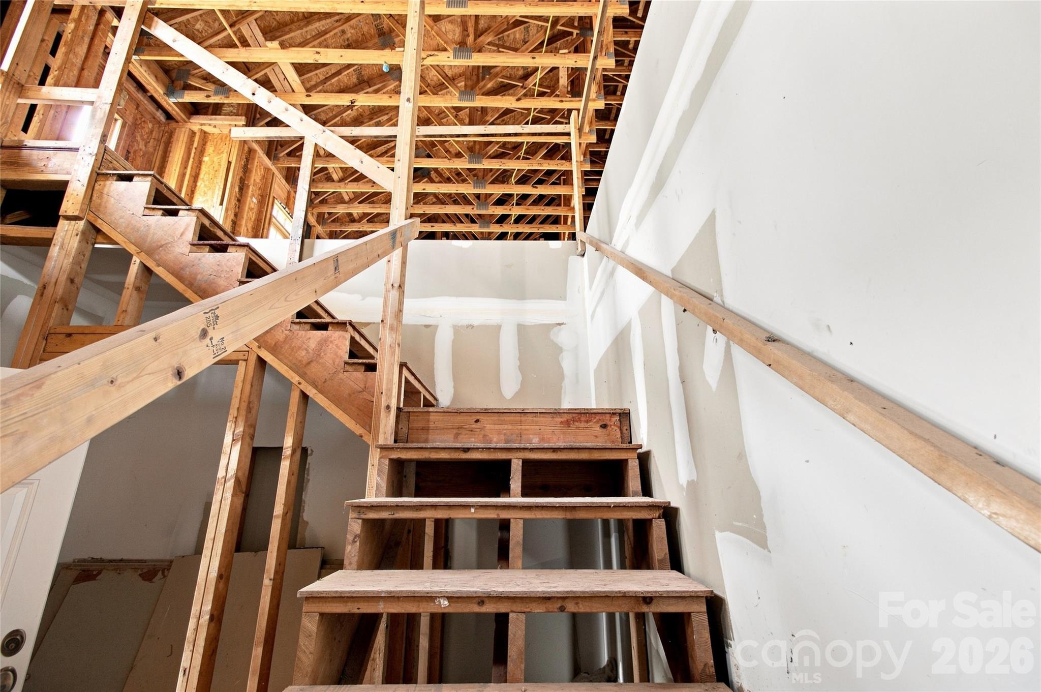 1056 The Glen Street — Statesville