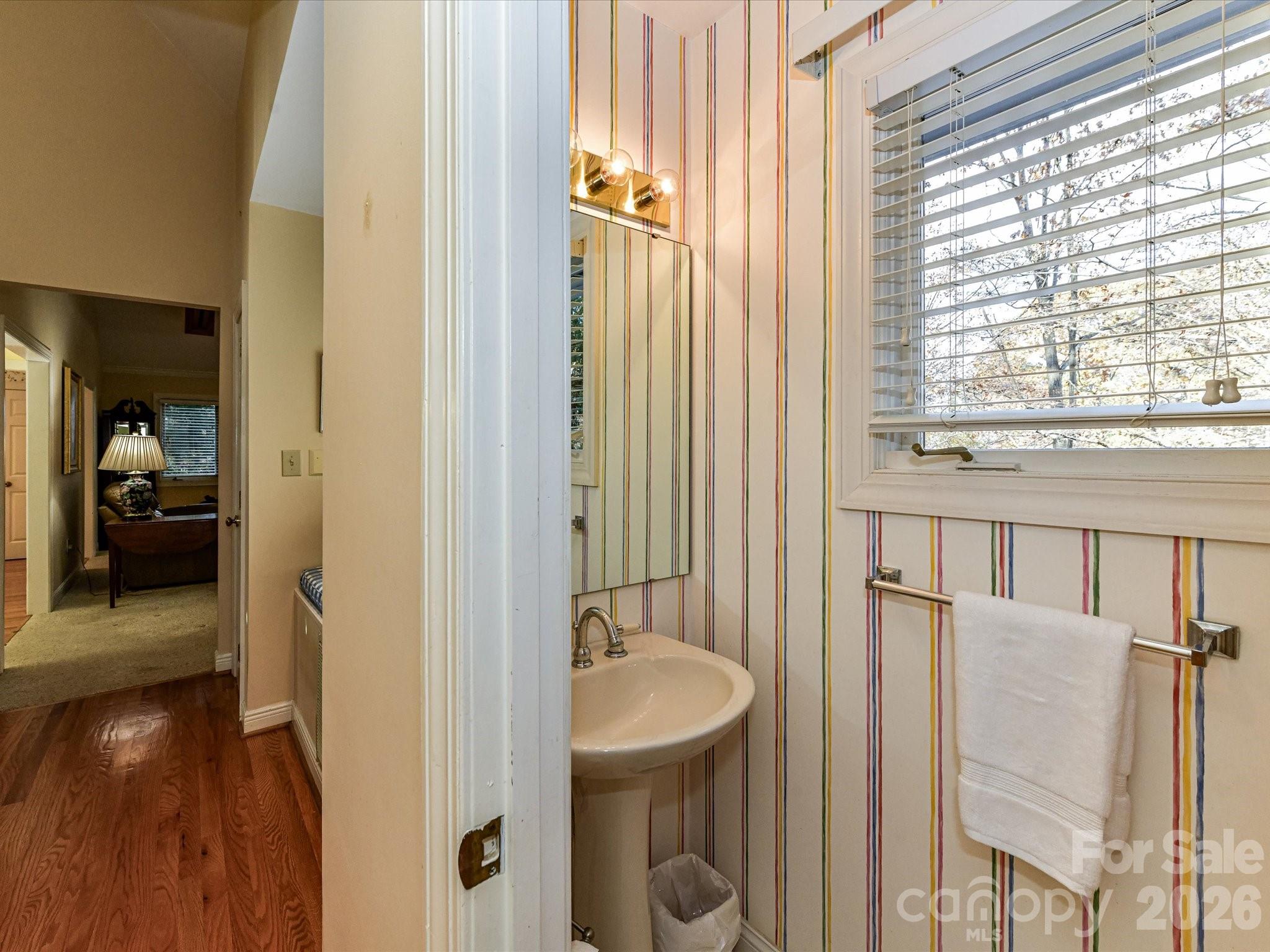 7769 Dellinger Road — Denver