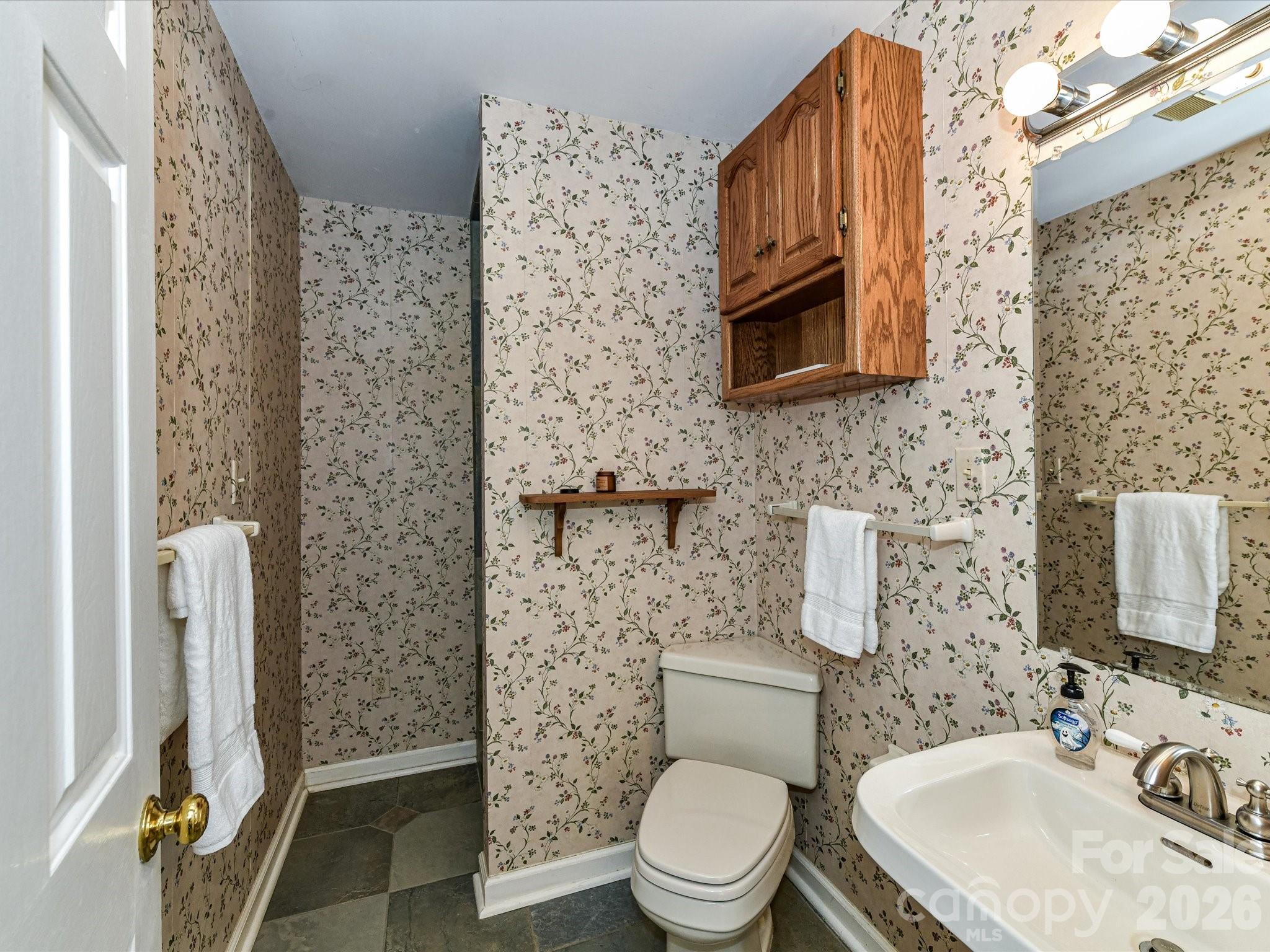 7769 Dellinger Road — Denver