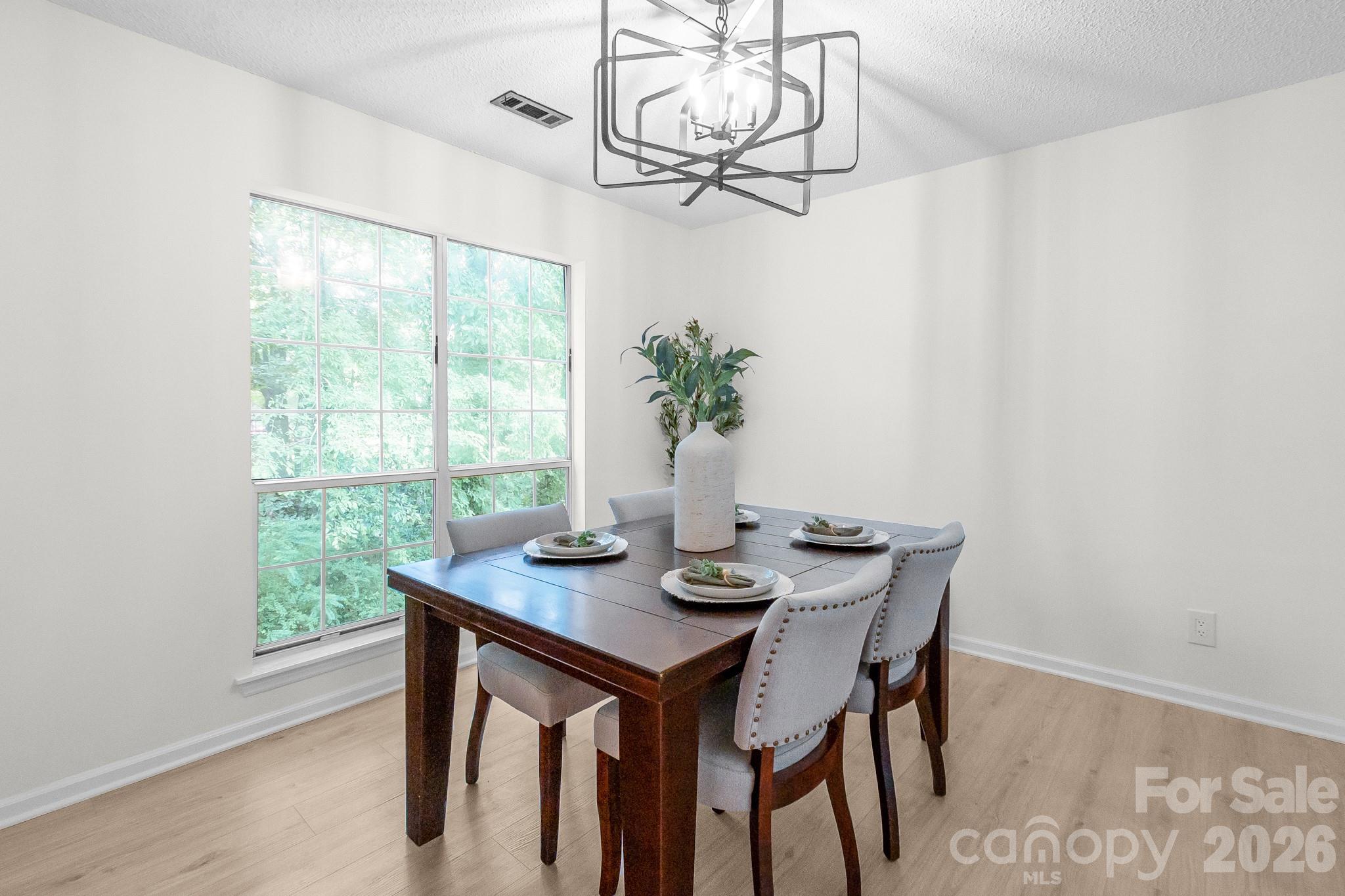 8314 David Lee Lane — Charlotte