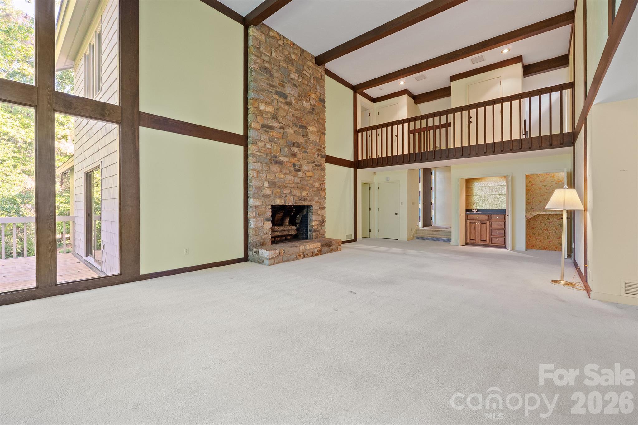 955 19th Avenue NW — Hickory