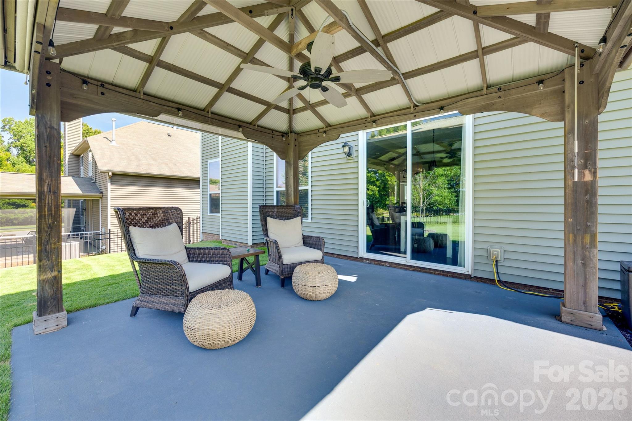305 Laurel Bay Street NW — Concord