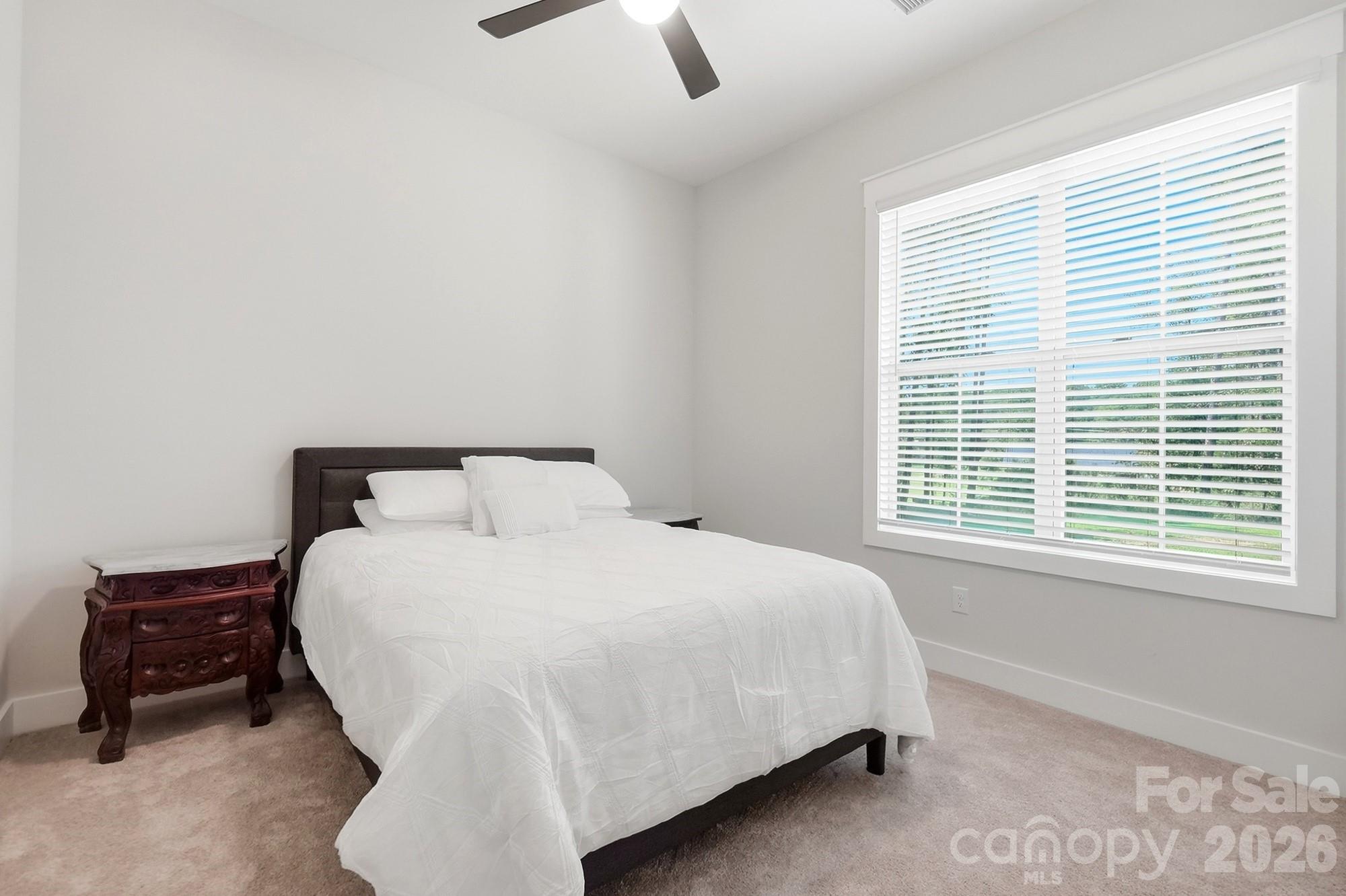 369 Sunderland Road — Belmont