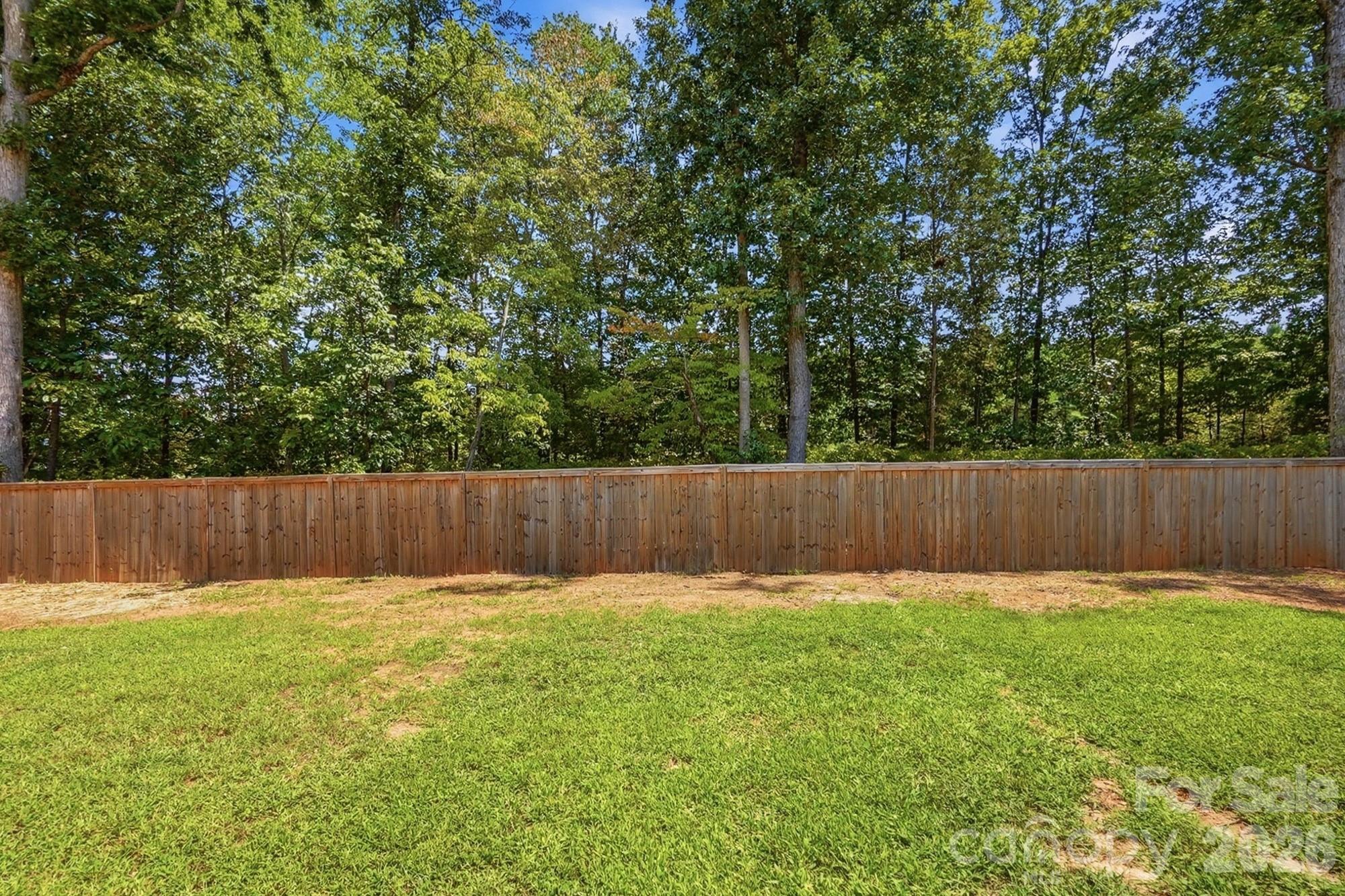 369 Sunderland Road — Belmont