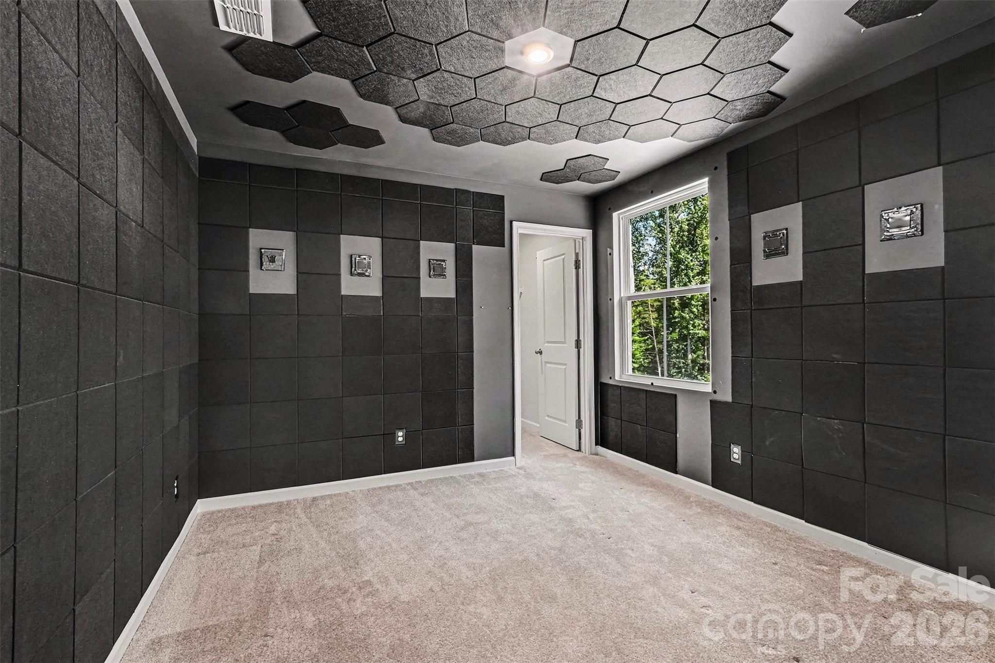 5132 Rustling Pines Court — Charlotte
