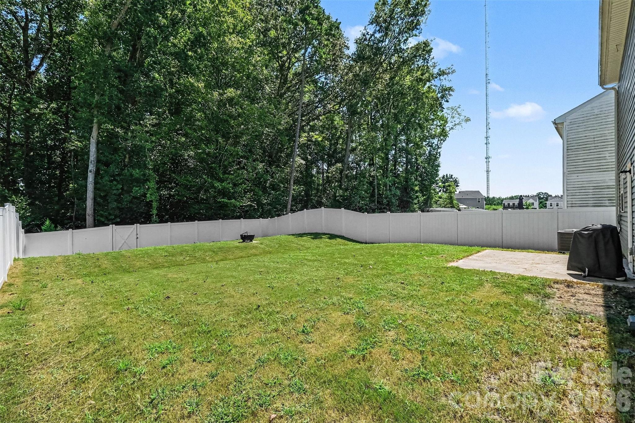5132 Rustling Pines Court — Charlotte