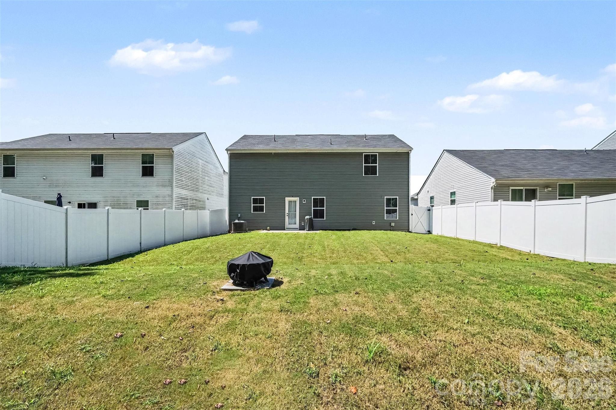 5132 Rustling Pines Court — Charlotte