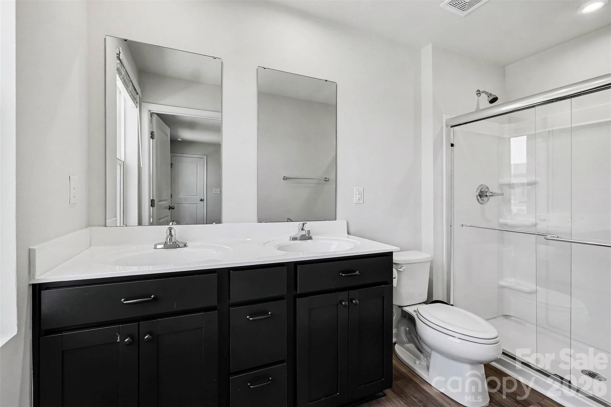 5132 Rustling Pines Court — Charlotte