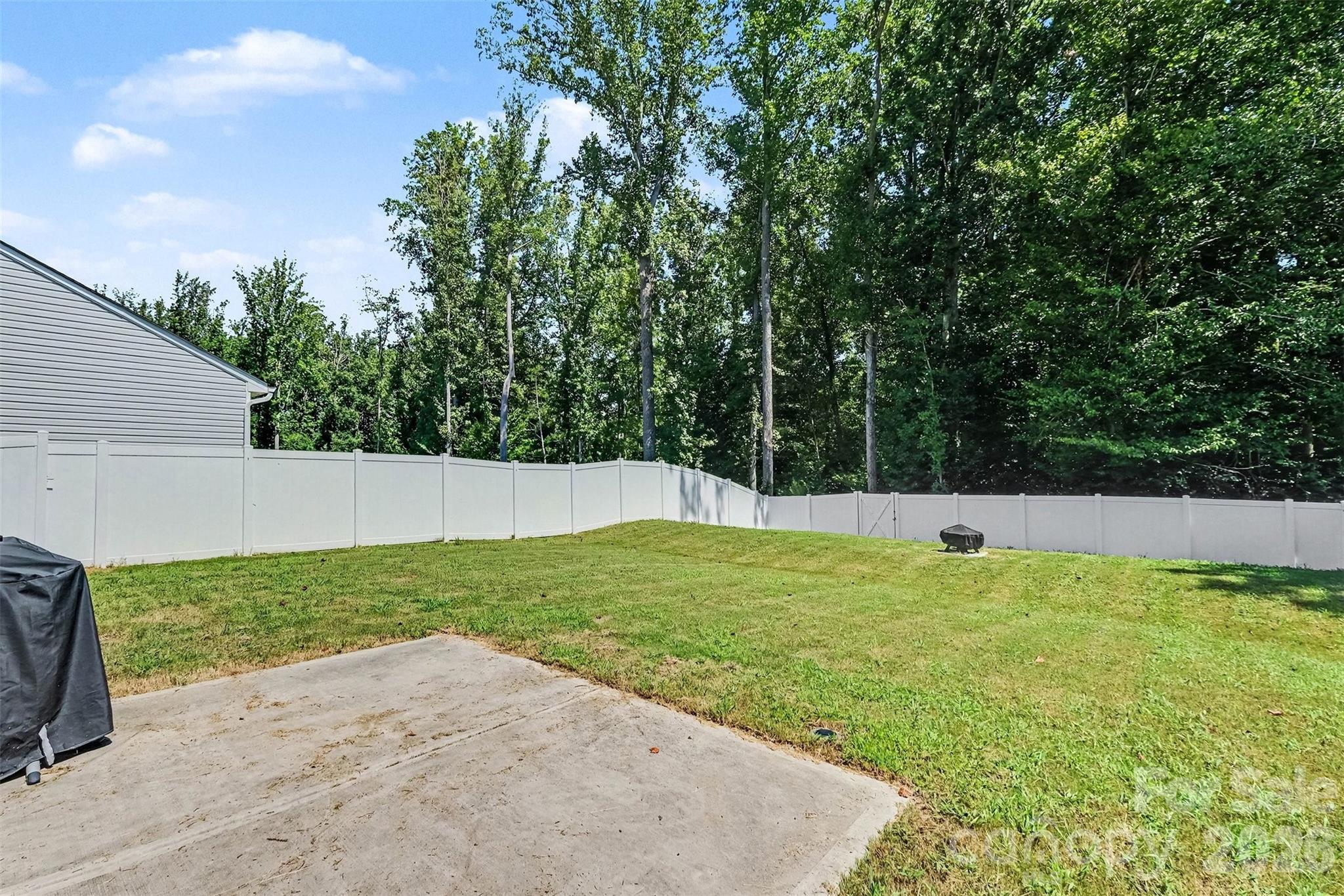 5132 Rustling Pines Court — Charlotte
