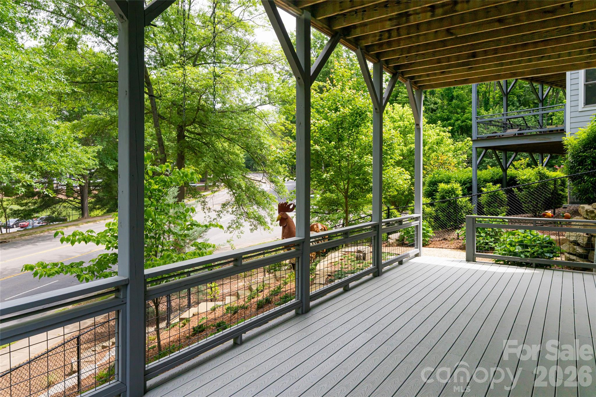 8 Birdhouse Row — Asheville