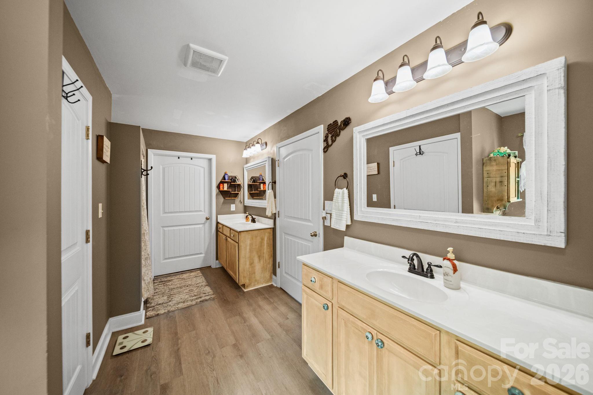 1360 Standing Oak Drive — Granite Quarry