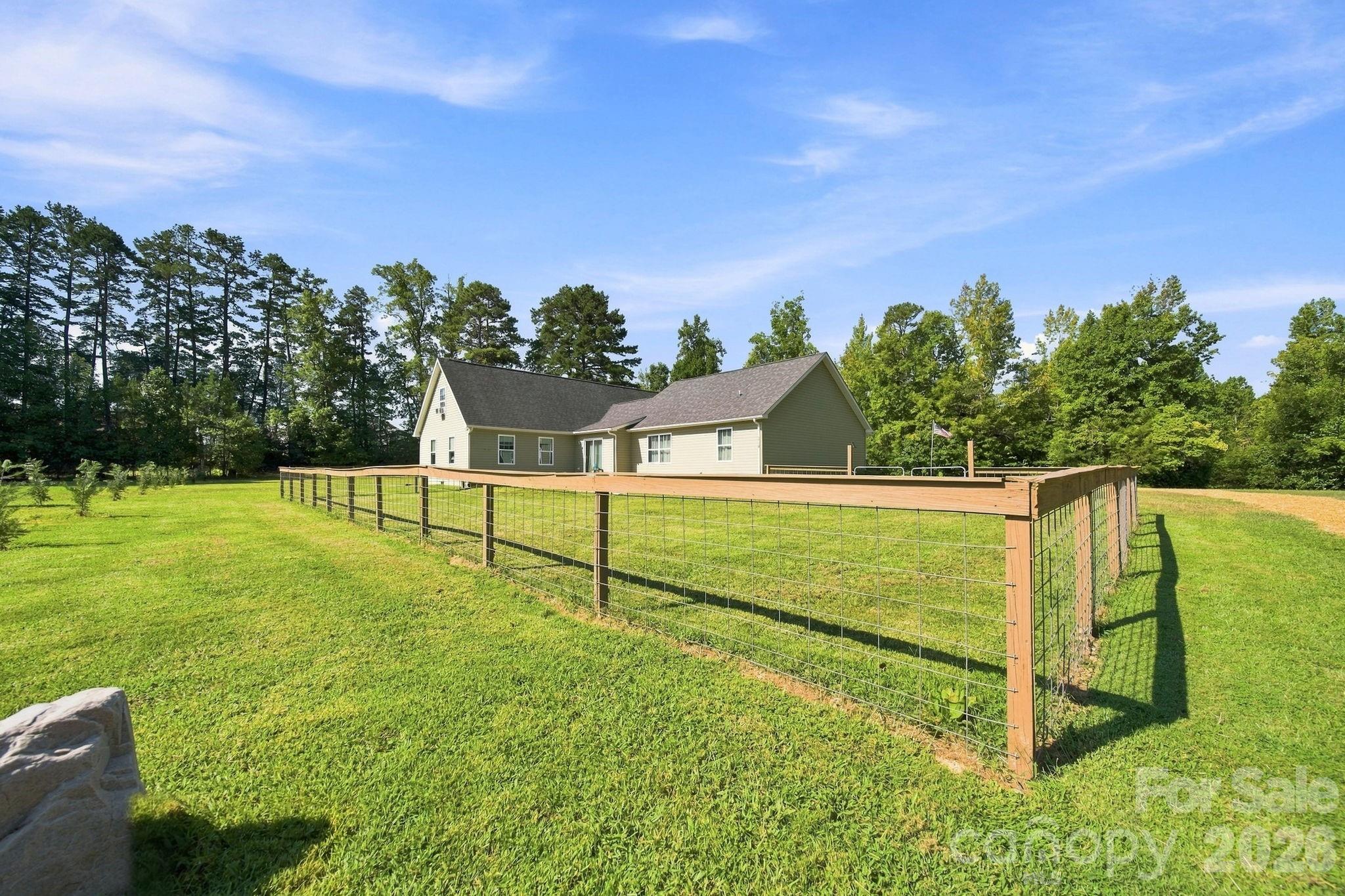 1360 Standing Oak Drive — Granite Quarry