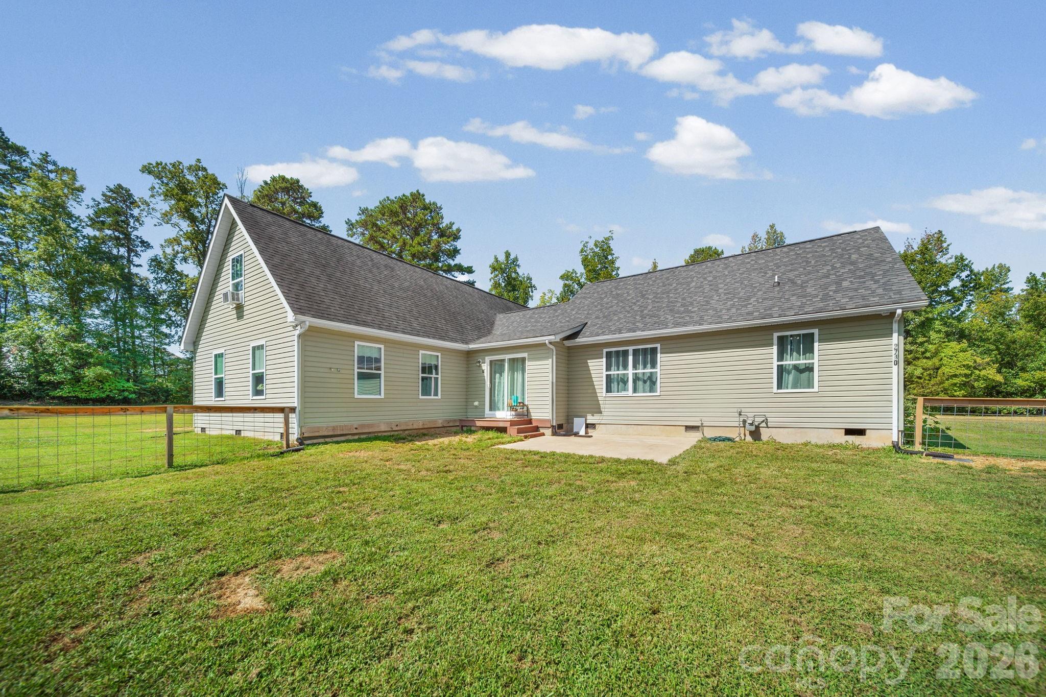 1360 Standing Oak Drive — Granite Quarry