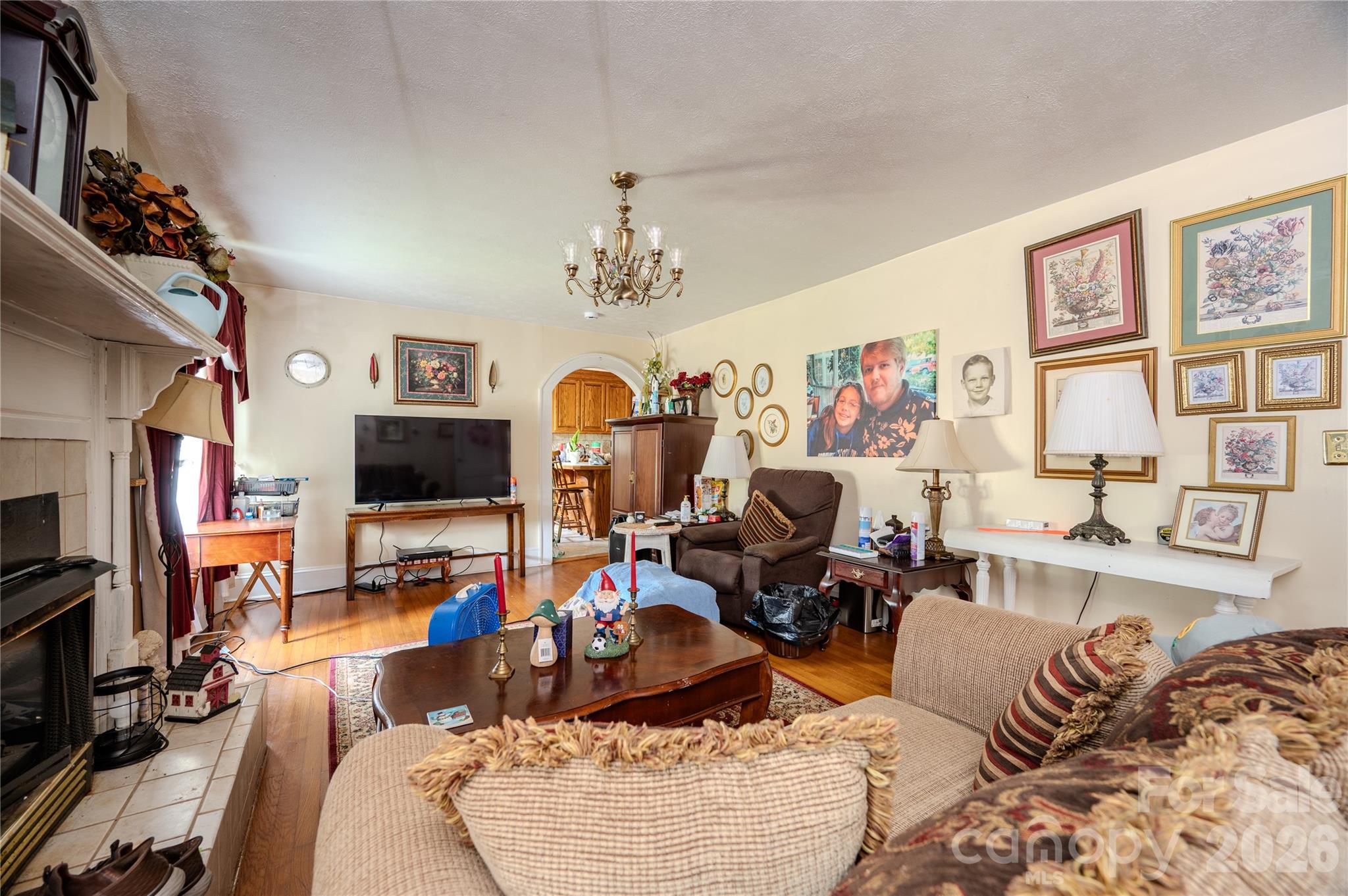1461 Old NC 18 South — Morganton