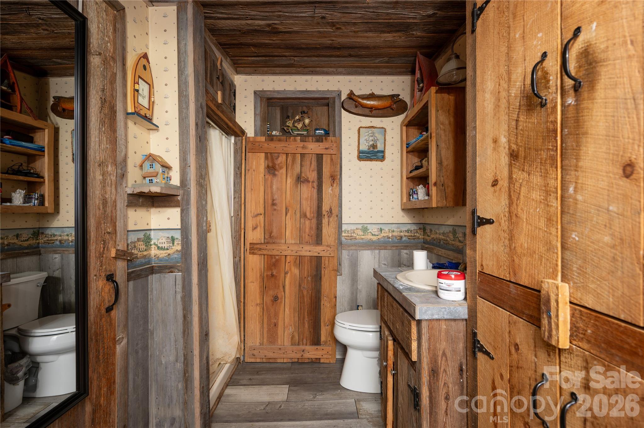 1461 Old NC 18 South — Morganton