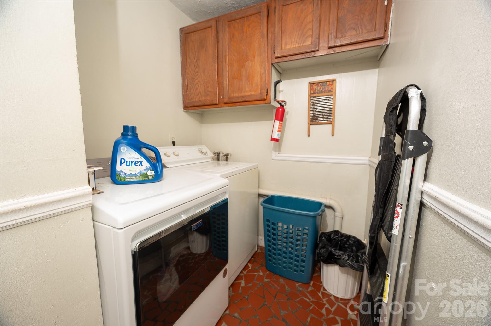 1461 Old NC 18 South — Morganton