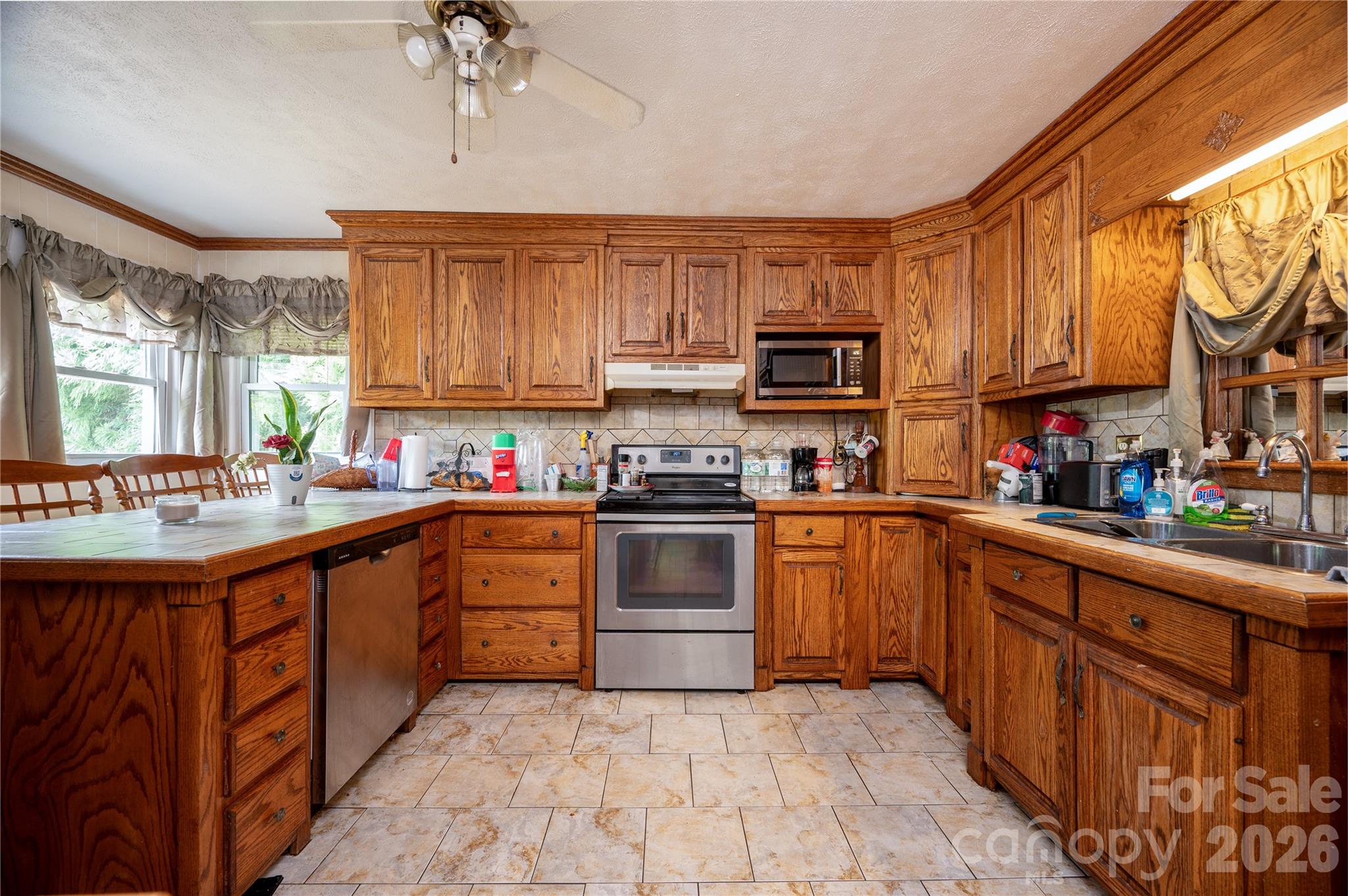 1461 Old NC 18 South — Morganton