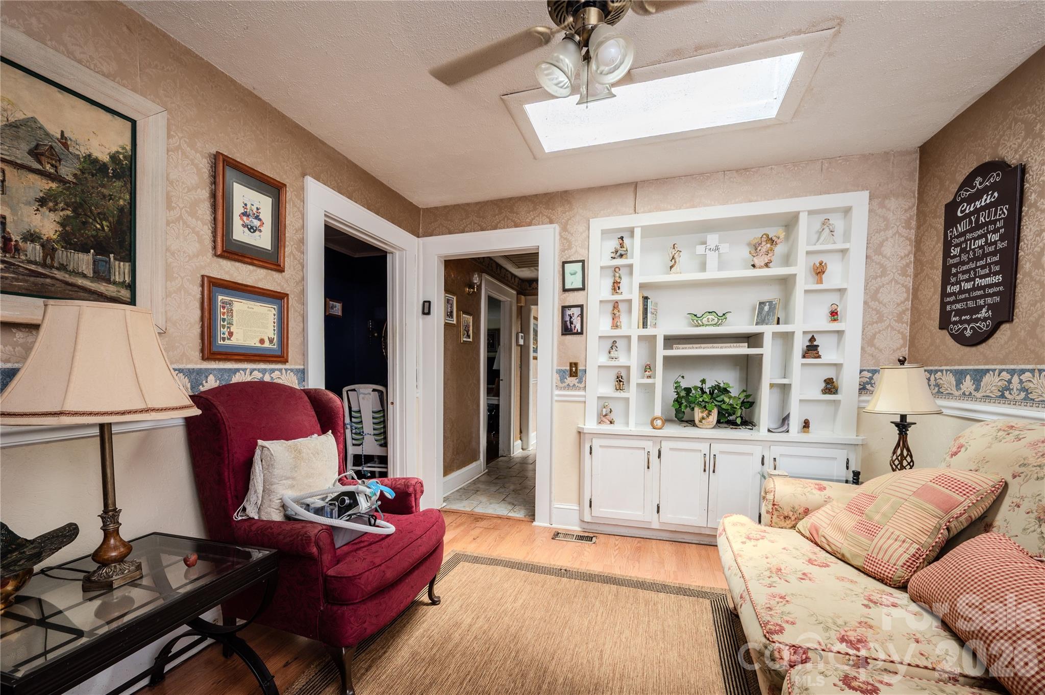 1461 Old NC 18 South — Morganton