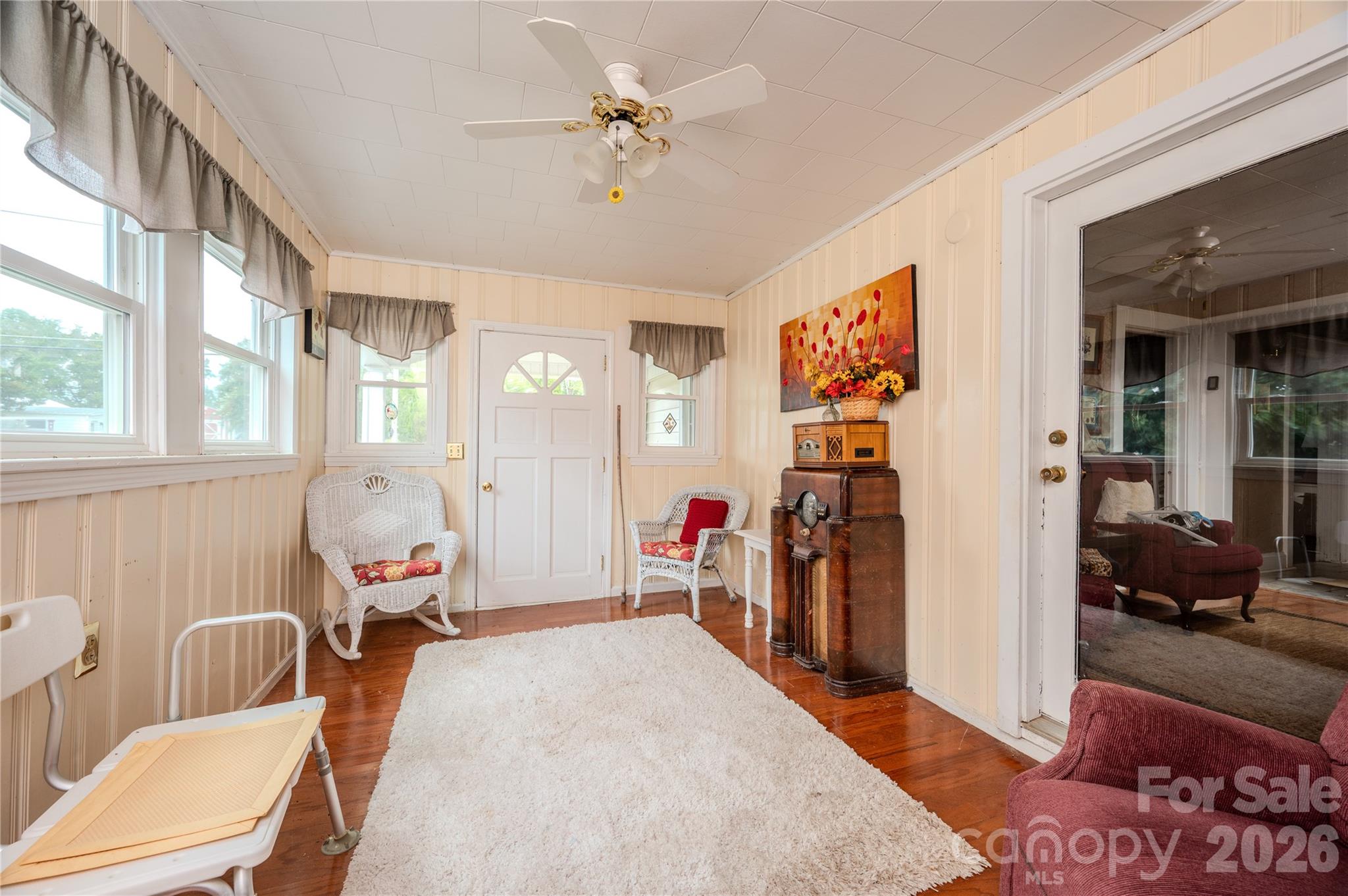 1461 Old NC 18 South — Morganton