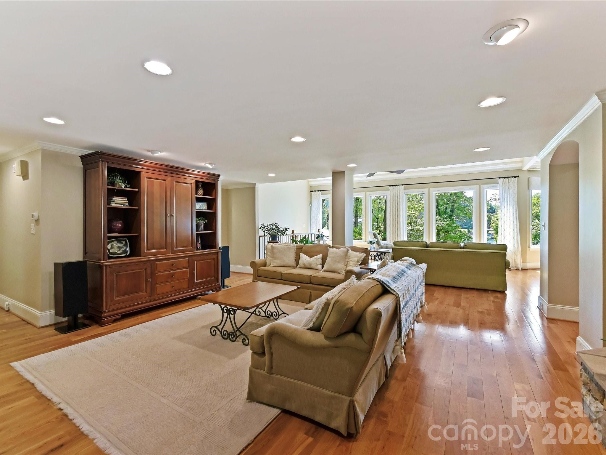 16211 Terry Lane — Huntersville