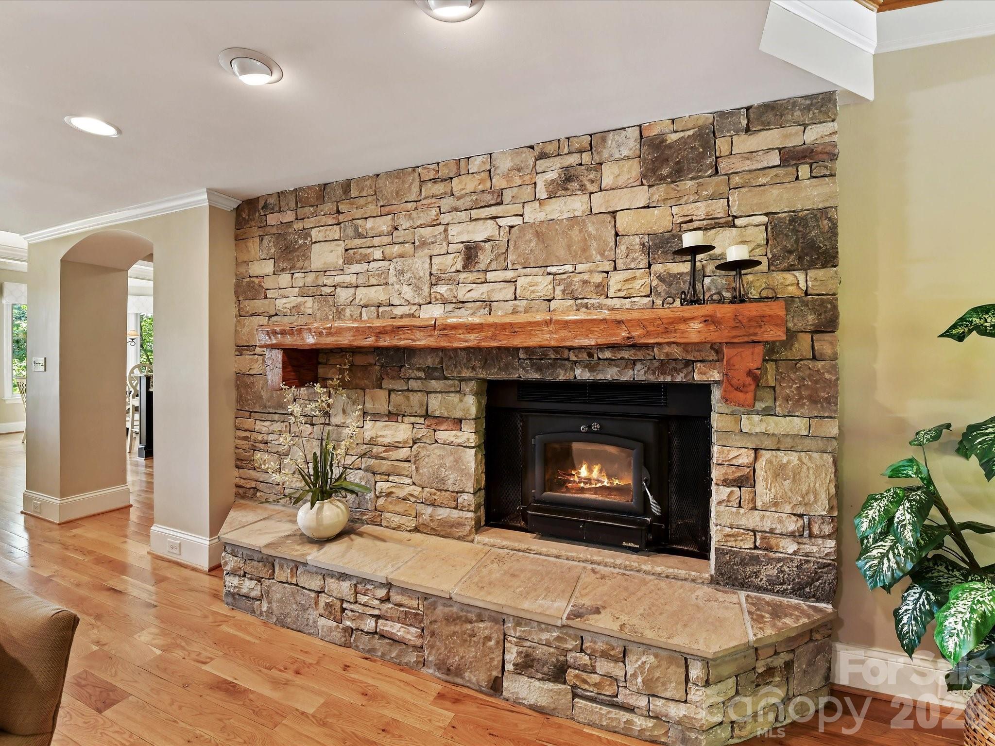 16211 Terry Lane — Huntersville